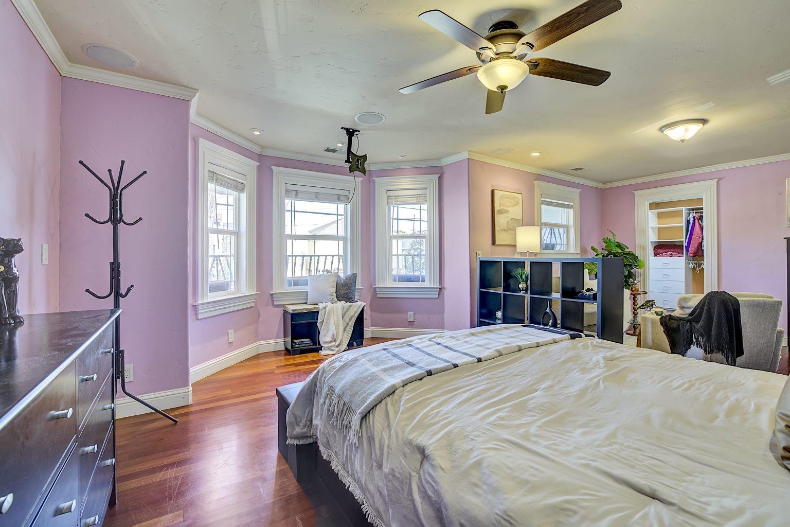 Detail Gallery Image 27 of 55 For 2635 E 10th St, Oakland,  CA 94601 - 4 Beds | 3 Baths