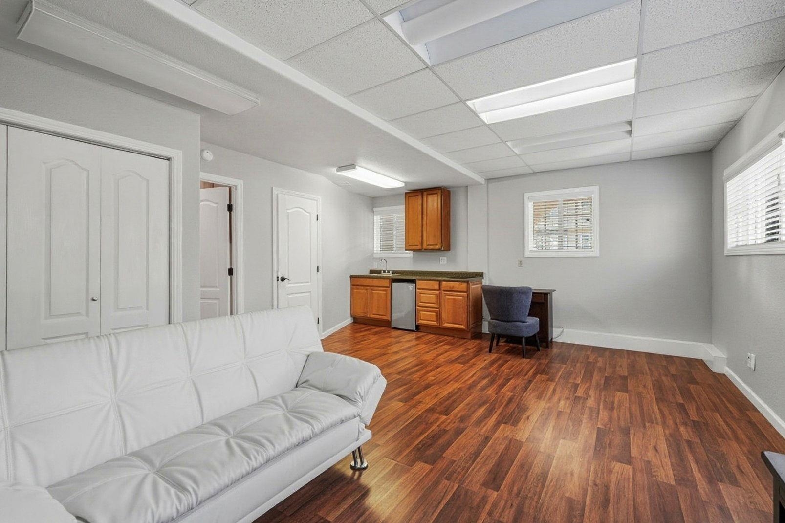 Detail Gallery Image 36 of 47 For 1368 Pegan Cmn, Livermore,  CA 94550 - 4 Beds | 3/1 Baths