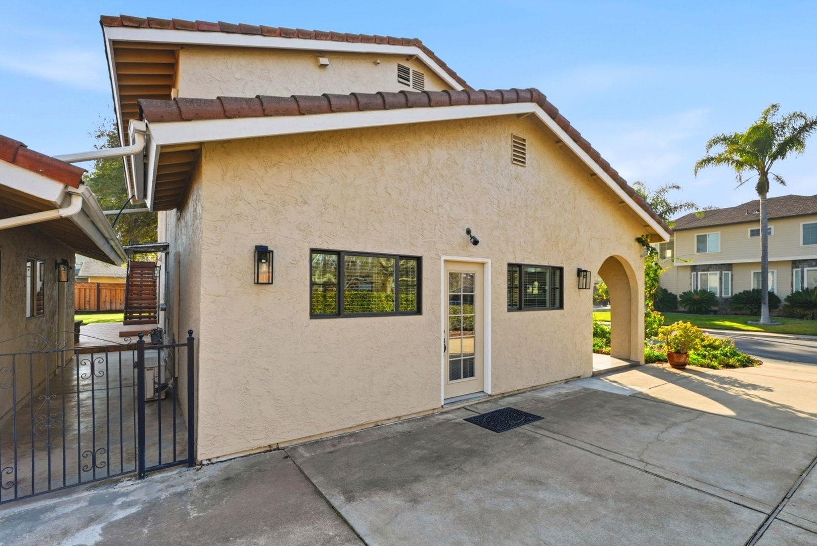 Detail Gallery Image 38 of 47 For 1368 Pegan Cmn, Livermore,  CA 94550 - 4 Beds | 3/1 Baths