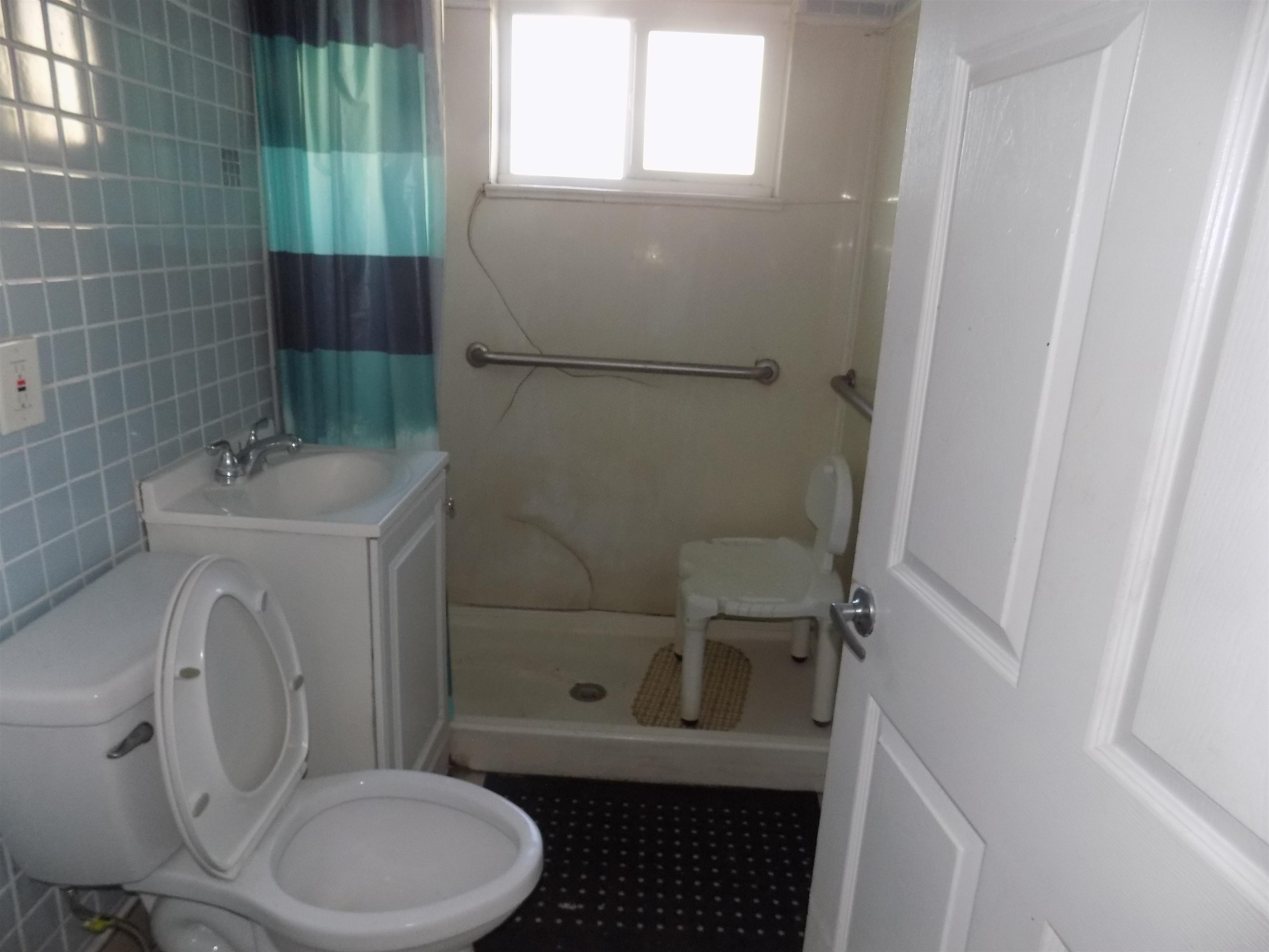 Detail Gallery Image 17 of 20 For , Oakland,  CA 94608 - – Beds | – Baths