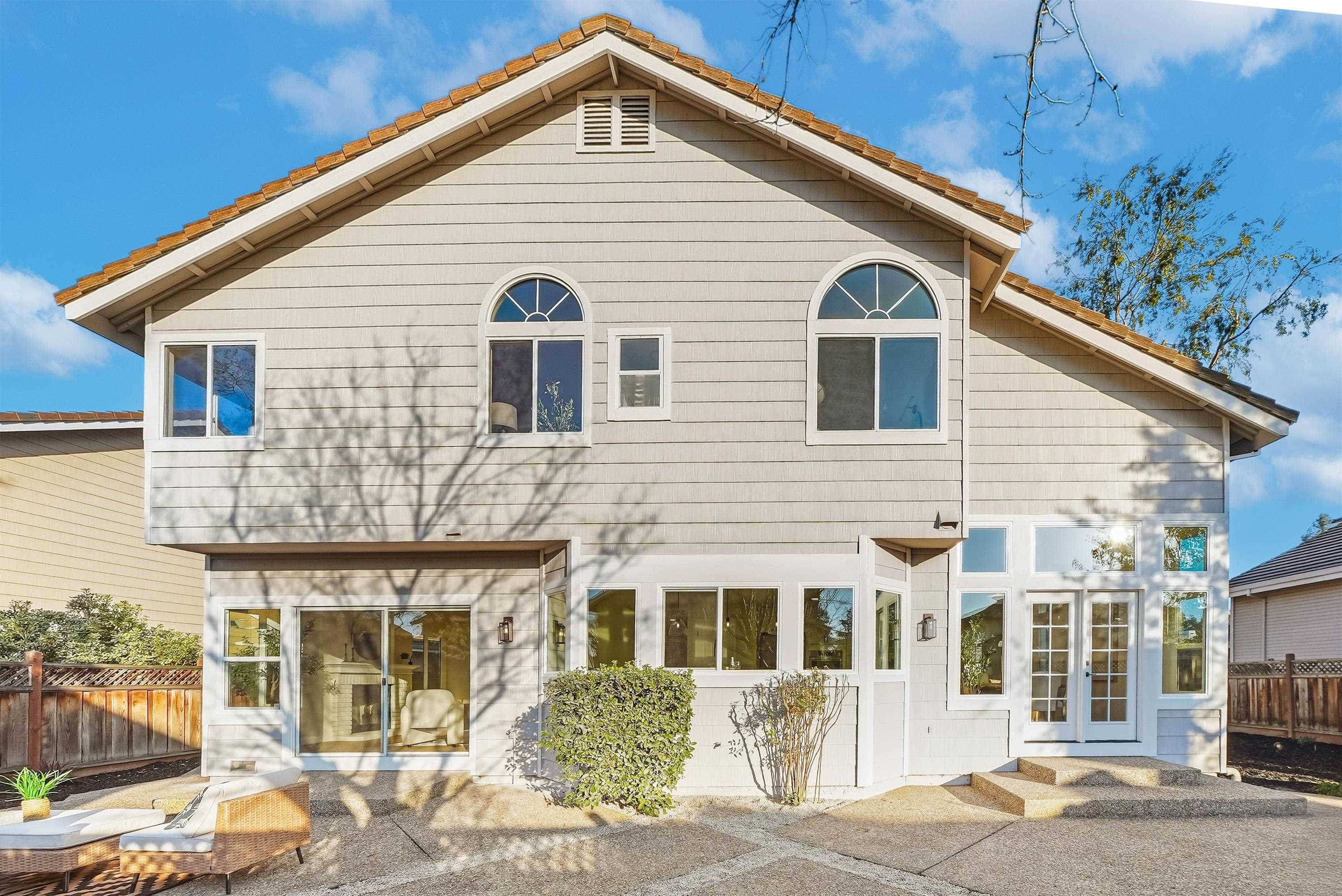 Detail Gallery Image 8 of 13 For 2058 Palmer Dr, Pleasanton,  CA 94588 - 5 Beds | 3 Baths