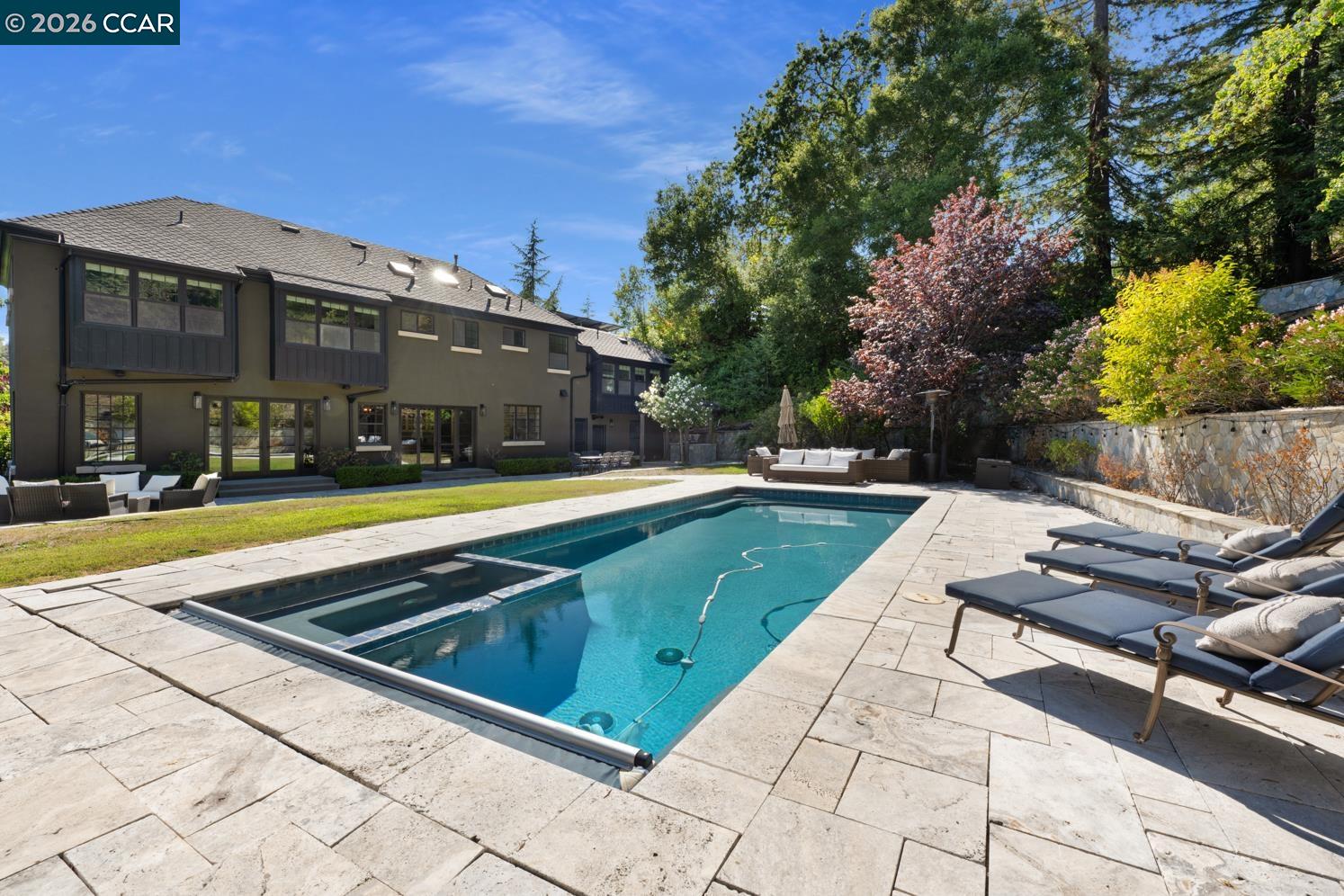 Detail Gallery Image 23 of 60 For 3898 Happy Valley Rd, Lafayette,  CA 94549 - 5 Beds | 4/3 Baths