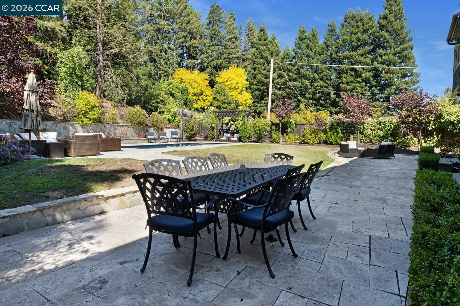 Detail Gallery Image 27 of 60 For 3898 Happy Valley Rd, Lafayette,  CA 94549 - 5 Beds | 4/3 Baths