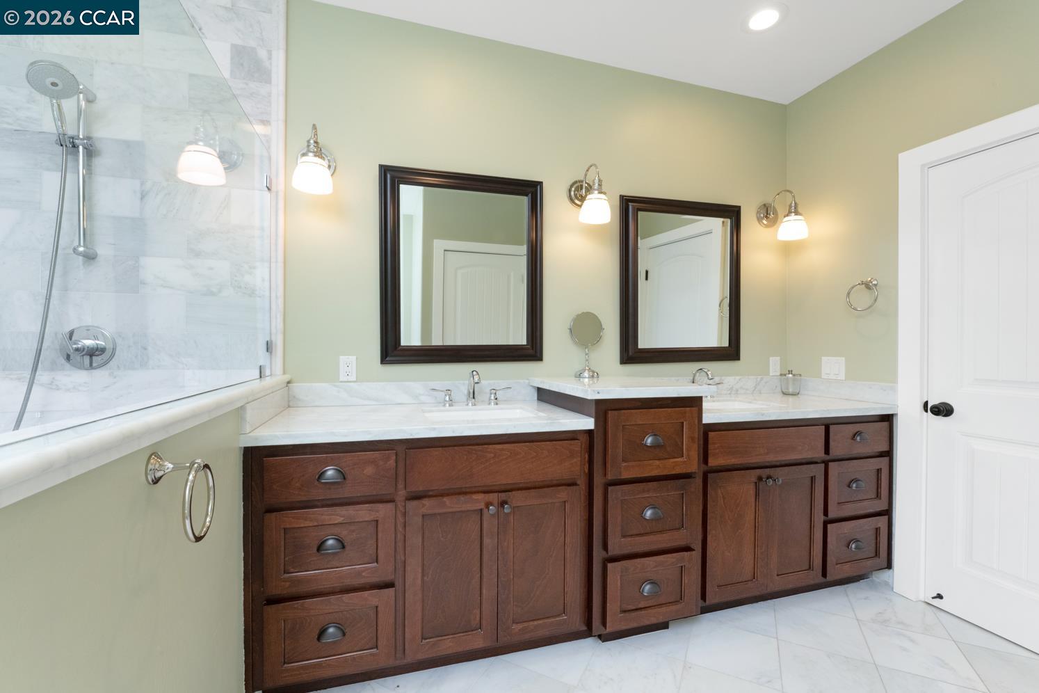 Detail Gallery Image 44 of 60 For 3898 Happy Valley Rd, Lafayette,  CA 94549 - 5 Beds | 4/3 Baths