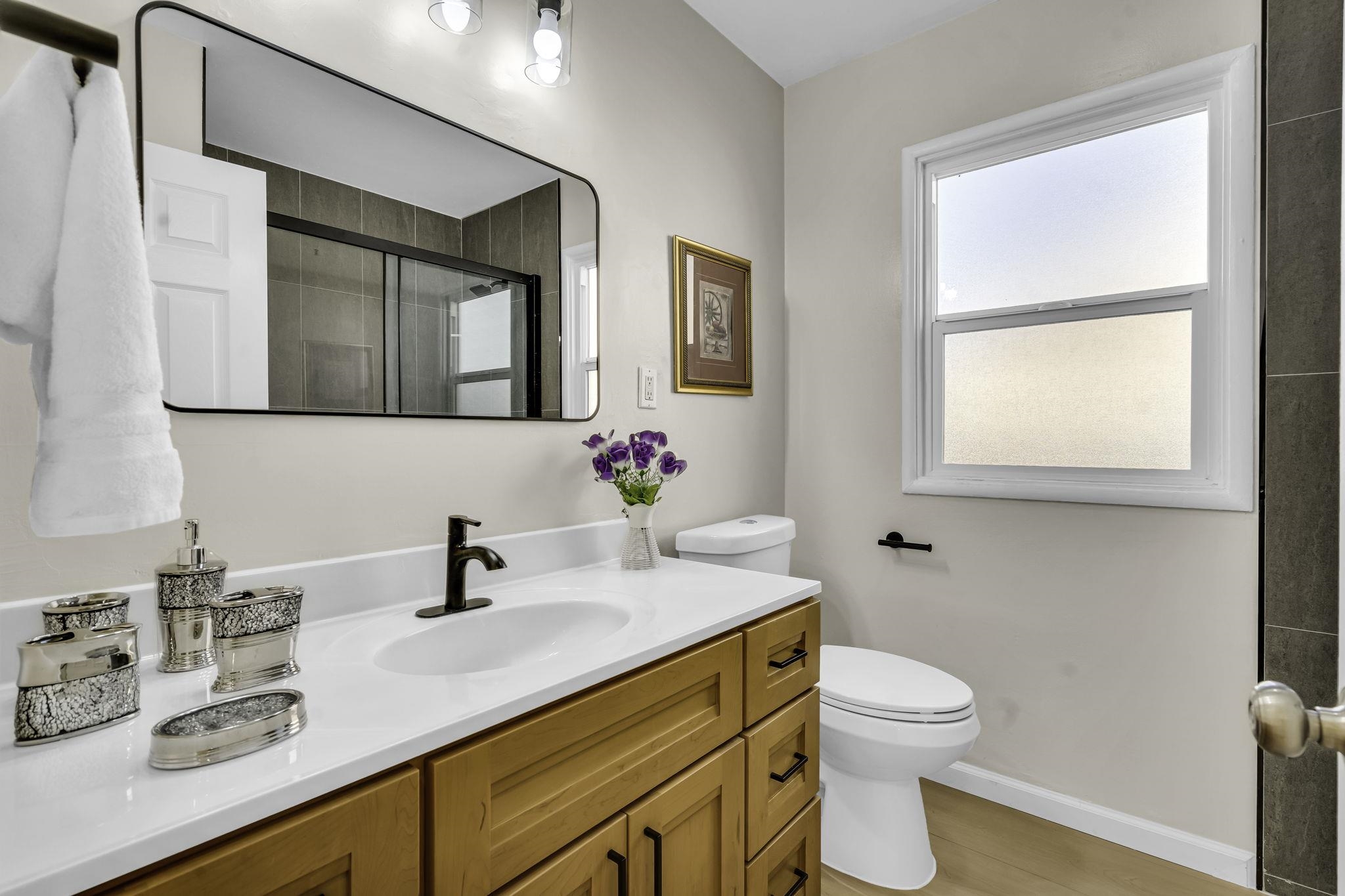 Detail Gallery Image 18 of 29 For 15040 Fleming St, San Leandro,  CA 94579 - 3 Beds | 2 Baths