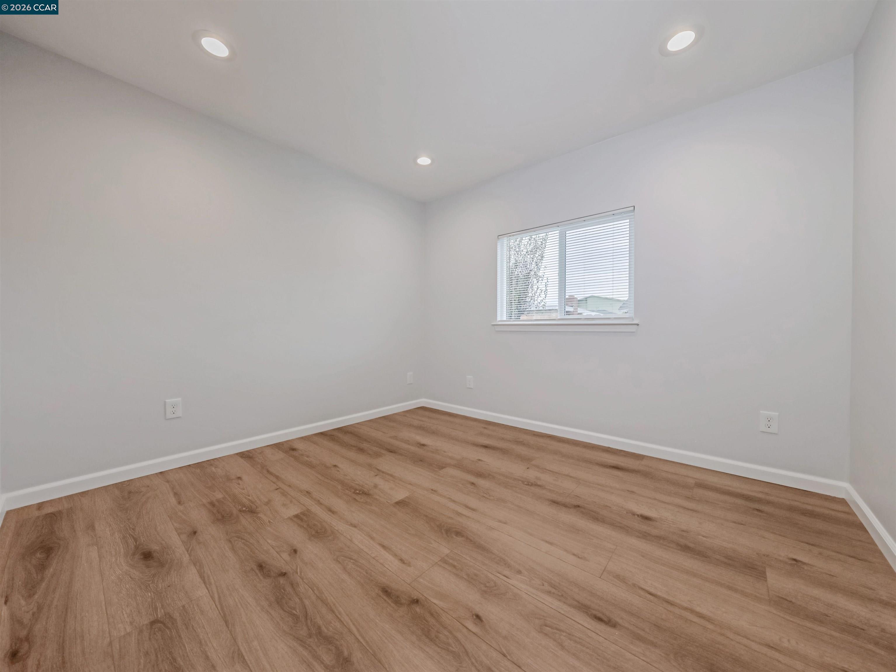 Detail Gallery Image 19 of 40 For 2019 Potrero Ave, Richmond,  CA 94804 - – Beds | – Baths