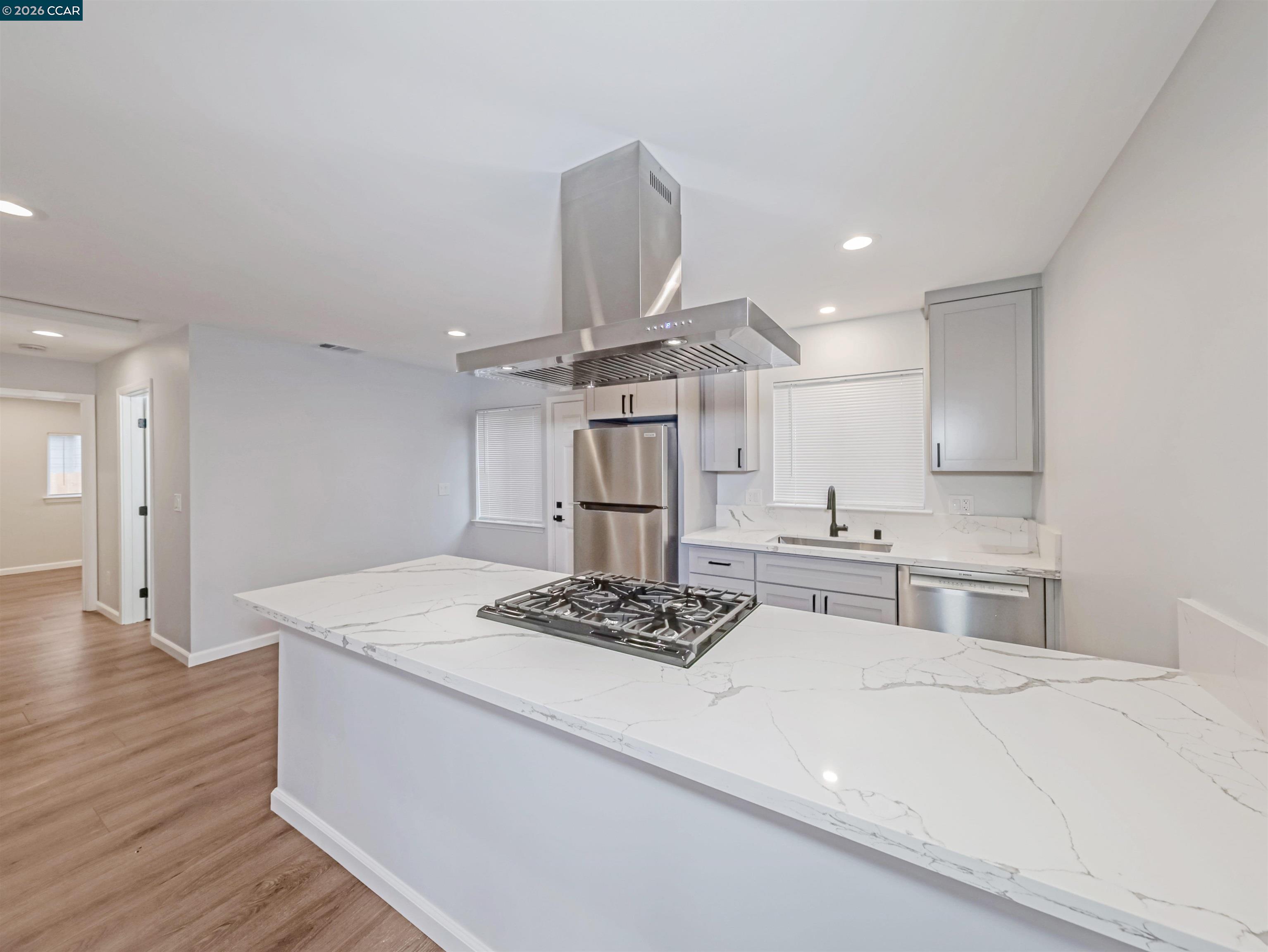 Detail Gallery Image 23 of 40 For 2019 Potrero Ave, Richmond,  CA 94804 - – Beds | – Baths