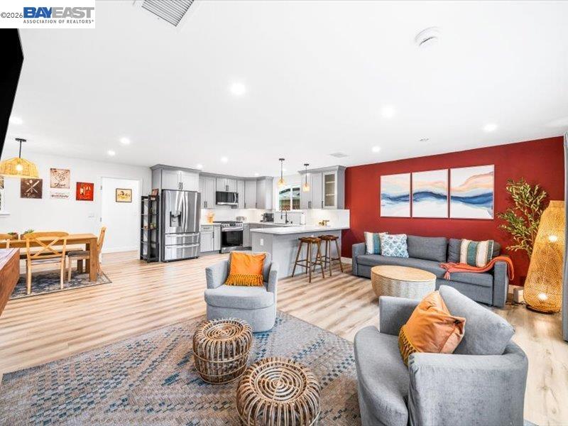 Detail Gallery Image 21 of 60 For 1556 Wagoner Dr, Livermore,  CA 94550 - 5 Beds | 3 Baths