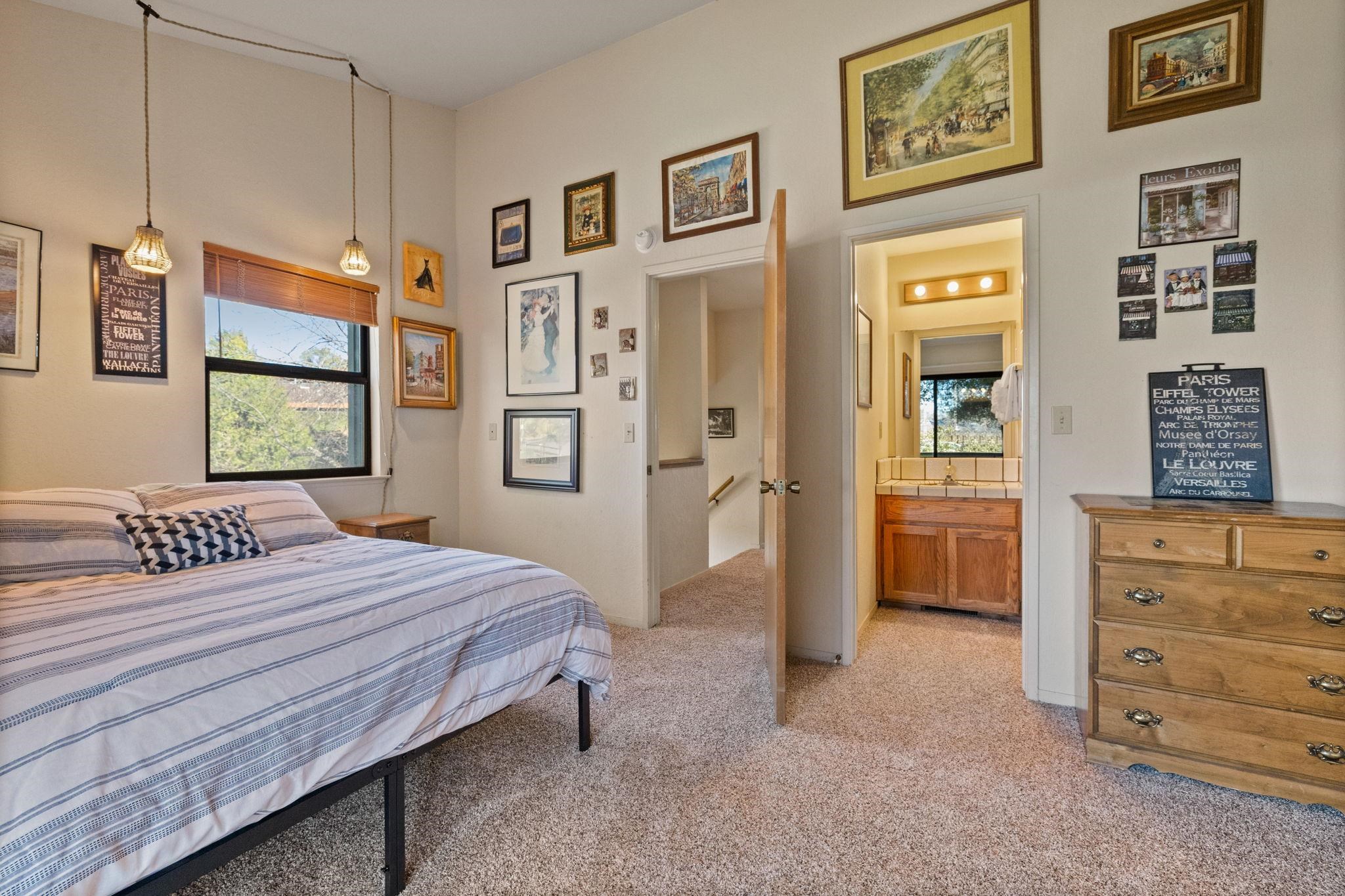 Detail Gallery Image 12 of 19 For 12757 Junipero Serra Ct #32,  Groveland,  CA 95321 - 4 Beds | 4 Baths