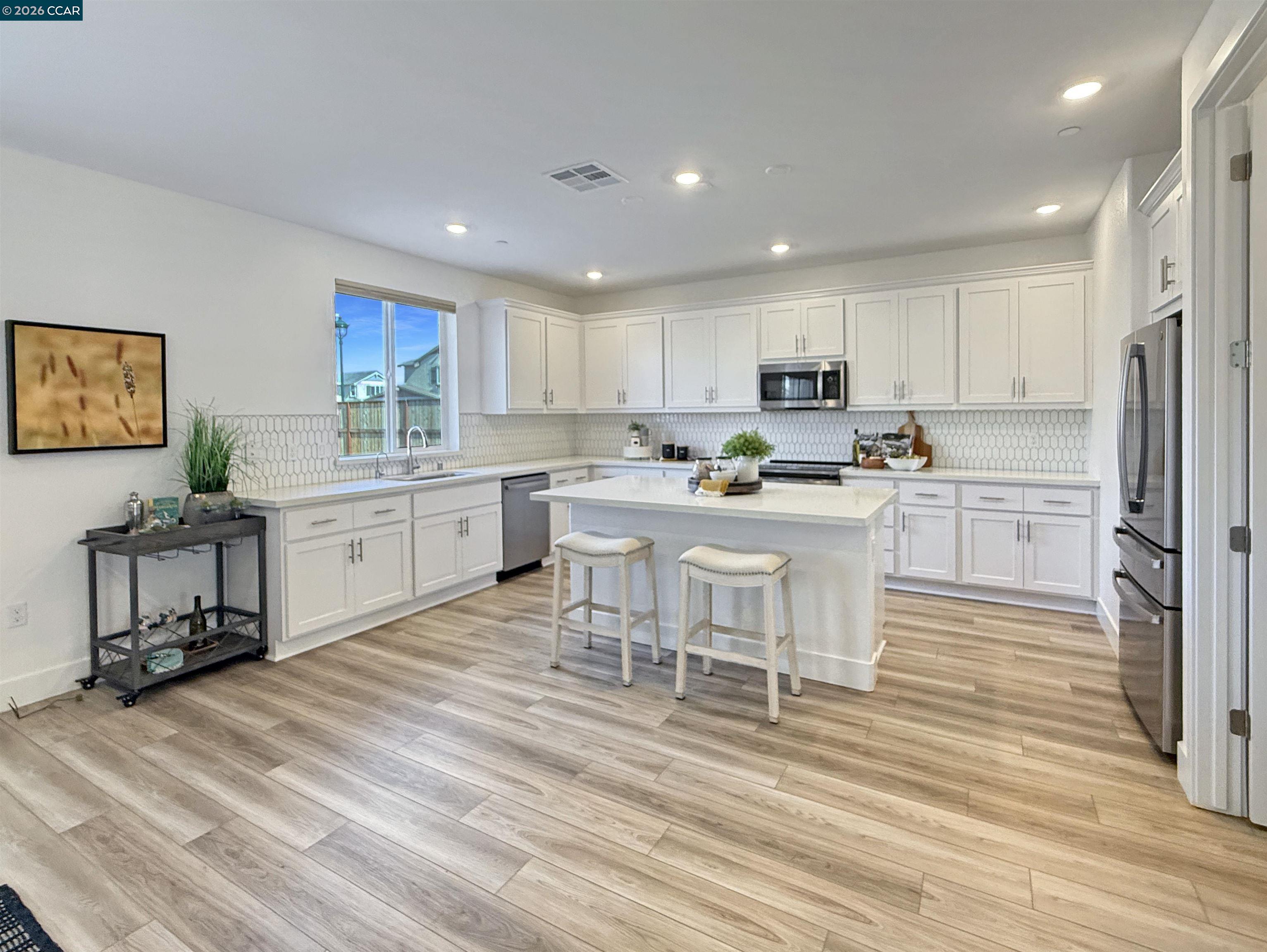 Detail Gallery Image 11 of 52 For 439 Baler Circle, Vacaville,  CA 95687 - 4 Beds | 3 Baths