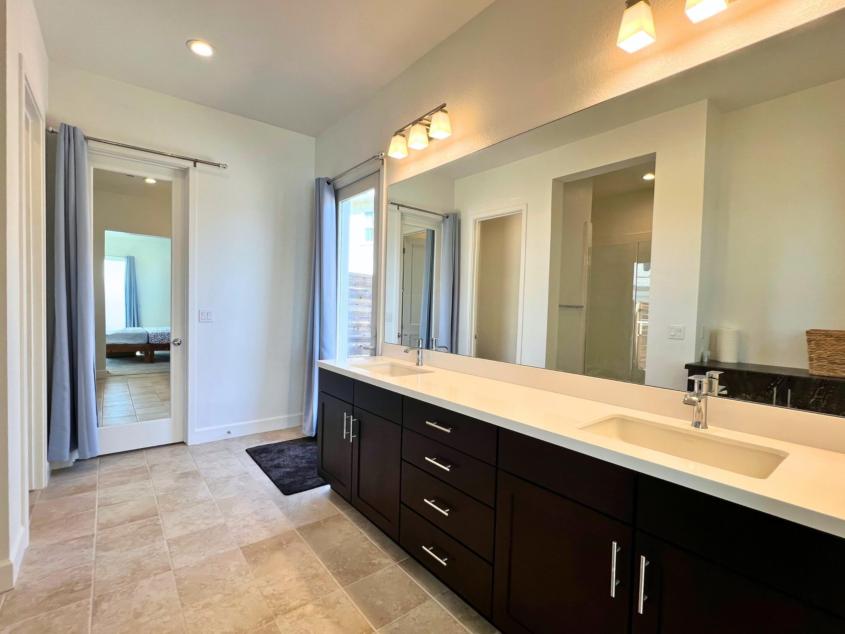 Detail Gallery Image 17 of 60 For 290 Waterside Pl, Bethel Island,  CA 94511 - 4 Beds | 4/1 Baths