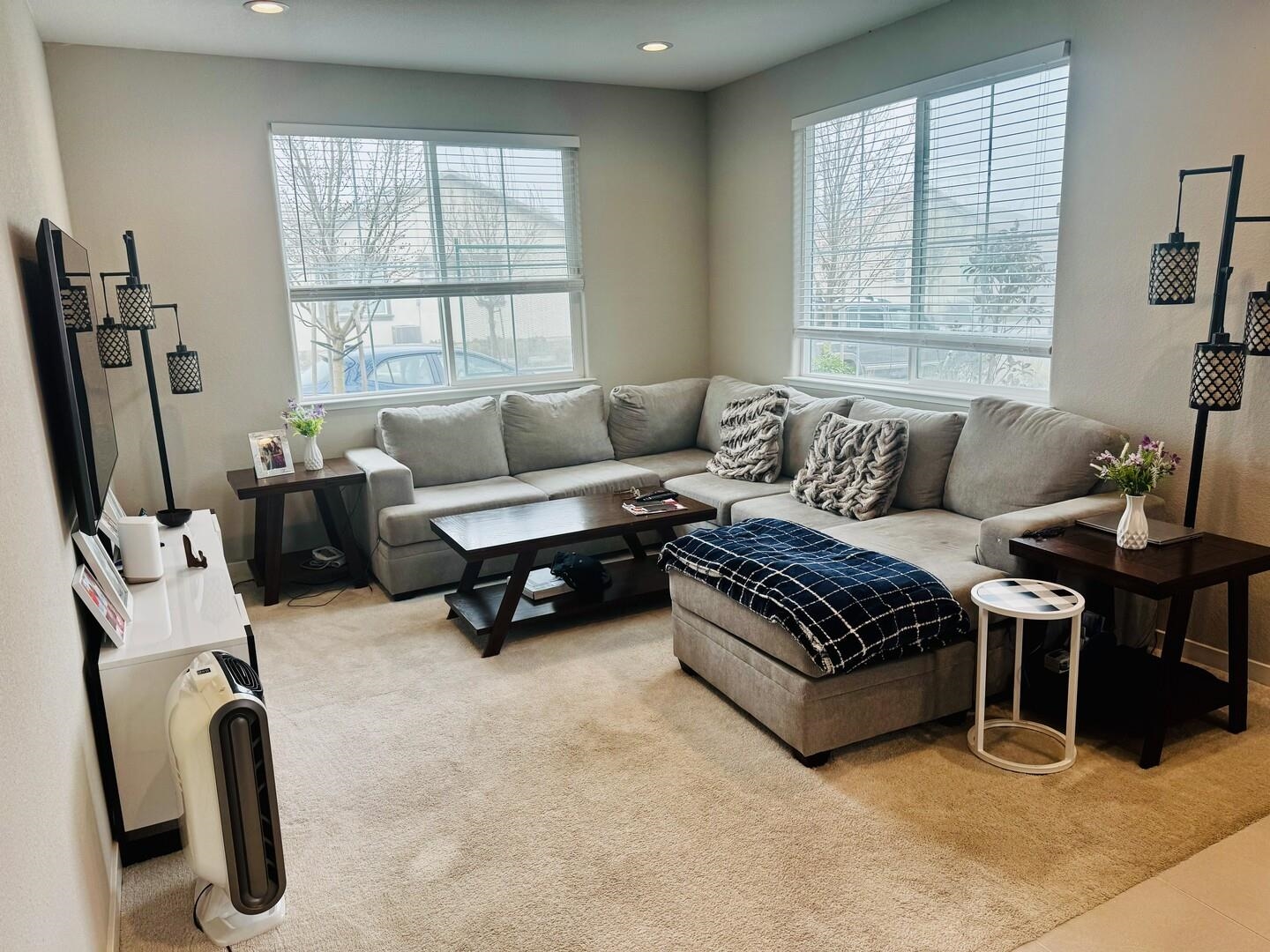 Detail Gallery Image 5 of 23 For 2318 Rustic Oak Ln, Rio Vista,  CA 94571 - 2 Beds | 2 Baths