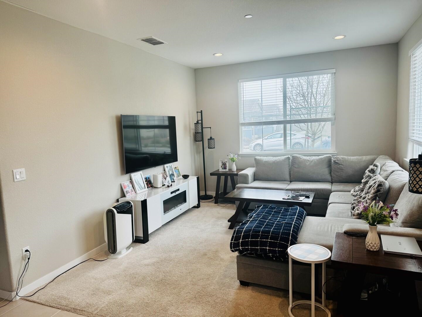 Detail Gallery Image 6 of 23 For 2318 Rustic Oak Ln, Rio Vista,  CA 94571 - 2 Beds | 2 Baths