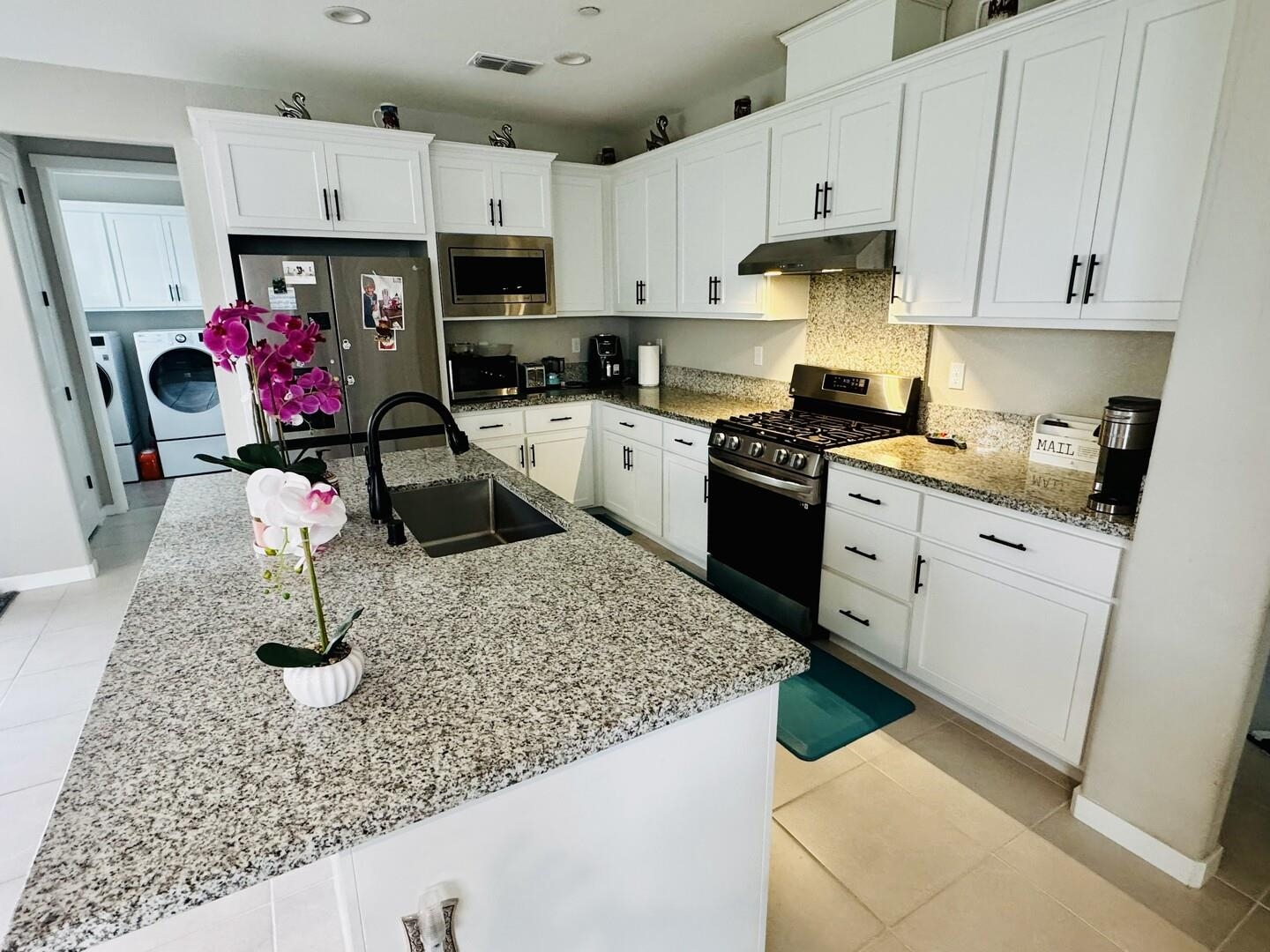 Detail Gallery Image 10 of 23 For 2318 Rustic Oak Ln, Rio Vista,  CA 94571 - 2 Beds | 2 Baths