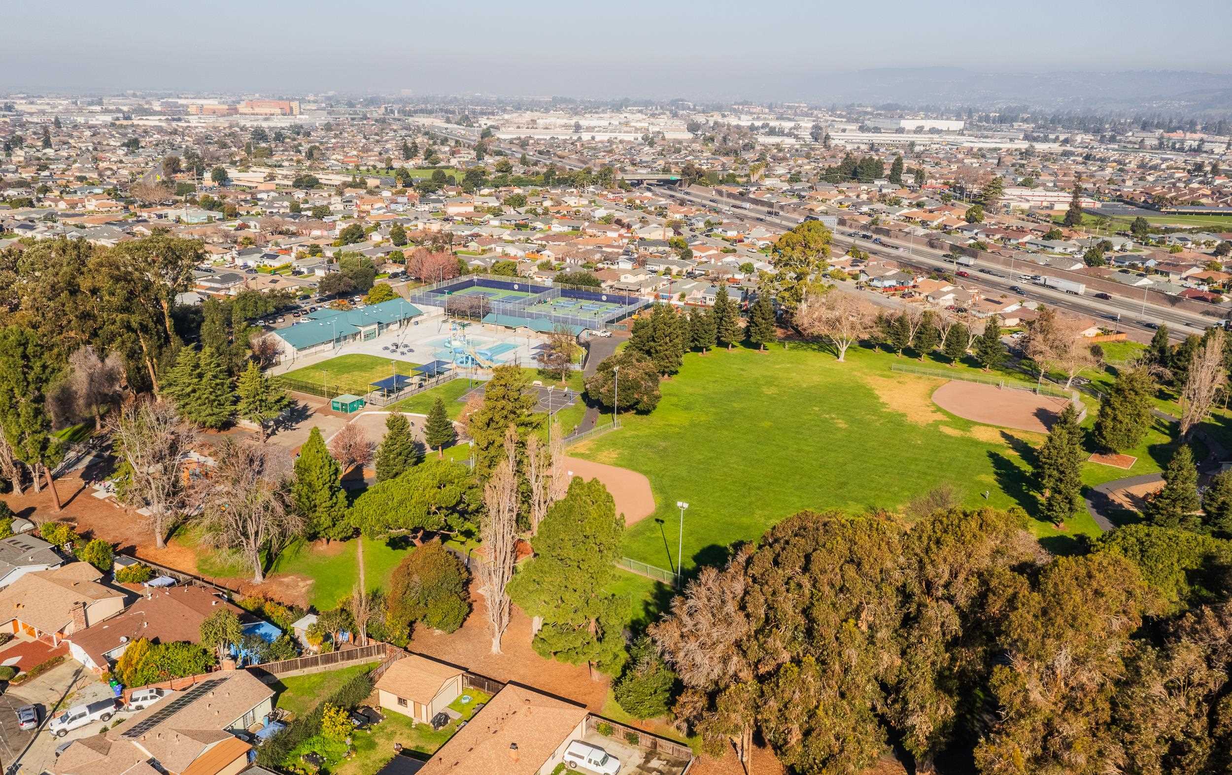 Detail Gallery Image 33 of 34 For 15016 Fleming St, San Leandro,  CA 94579 - 3 Beds | 2 Baths