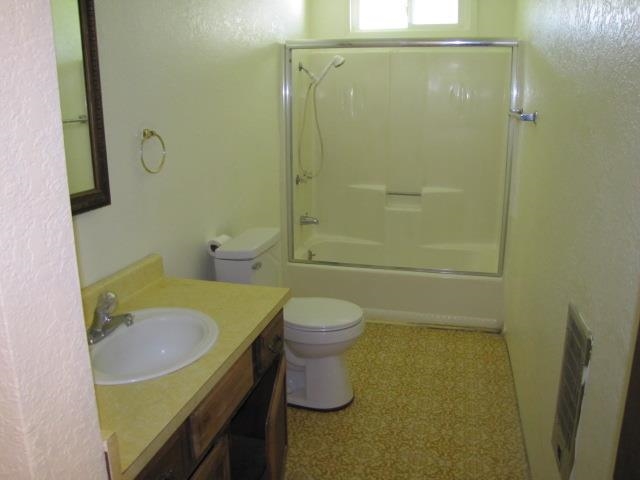 Detail Gallery Image 11 of 22 For 1943 South Ranchero Rd., Valley Springs,  CA 95252 - 3 Beds | 2 Baths