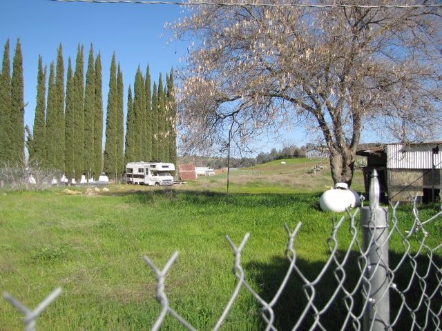 Detail Gallery Image 6 of 22 For 1943 South Ranchero Rd., Valley Springs,  CA 95252 - 3 Beds | 2 Baths