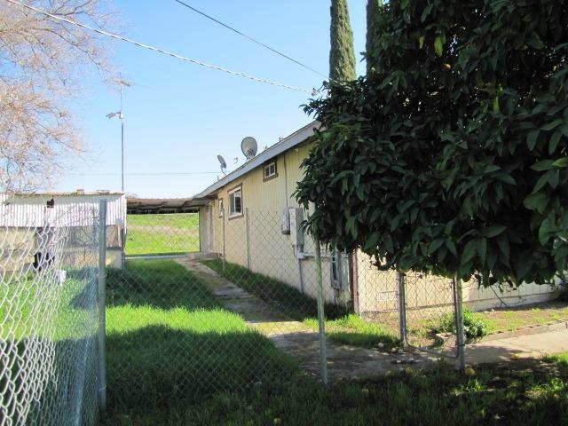 Detail Gallery Image 9 of 22 For 1943 South Ranchero Rd., Valley Springs,  CA 95252 - 3 Beds | 2 Baths