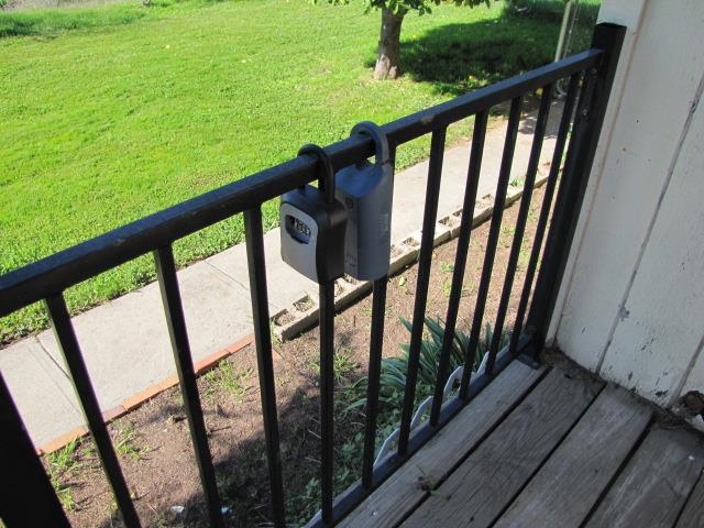 Detail Gallery Image 10 of 22 For 1943 South Ranchero Rd., Valley Springs,  CA 95252 - 3 Beds | 2 Baths