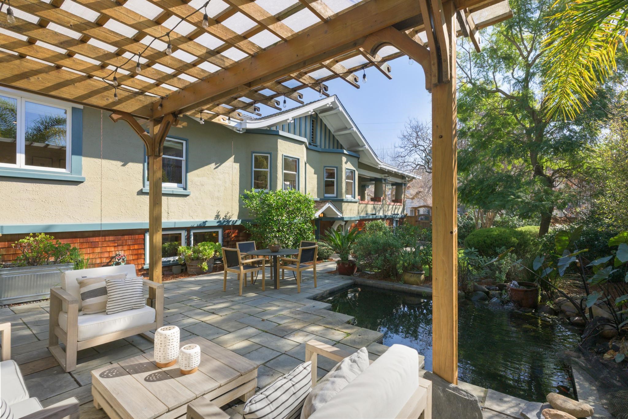 Detail Gallery Image 51 of 60 For 3833 Lakeshore Ave, Oakland,  CA 94610 - 5 Beds | 3/1 Baths