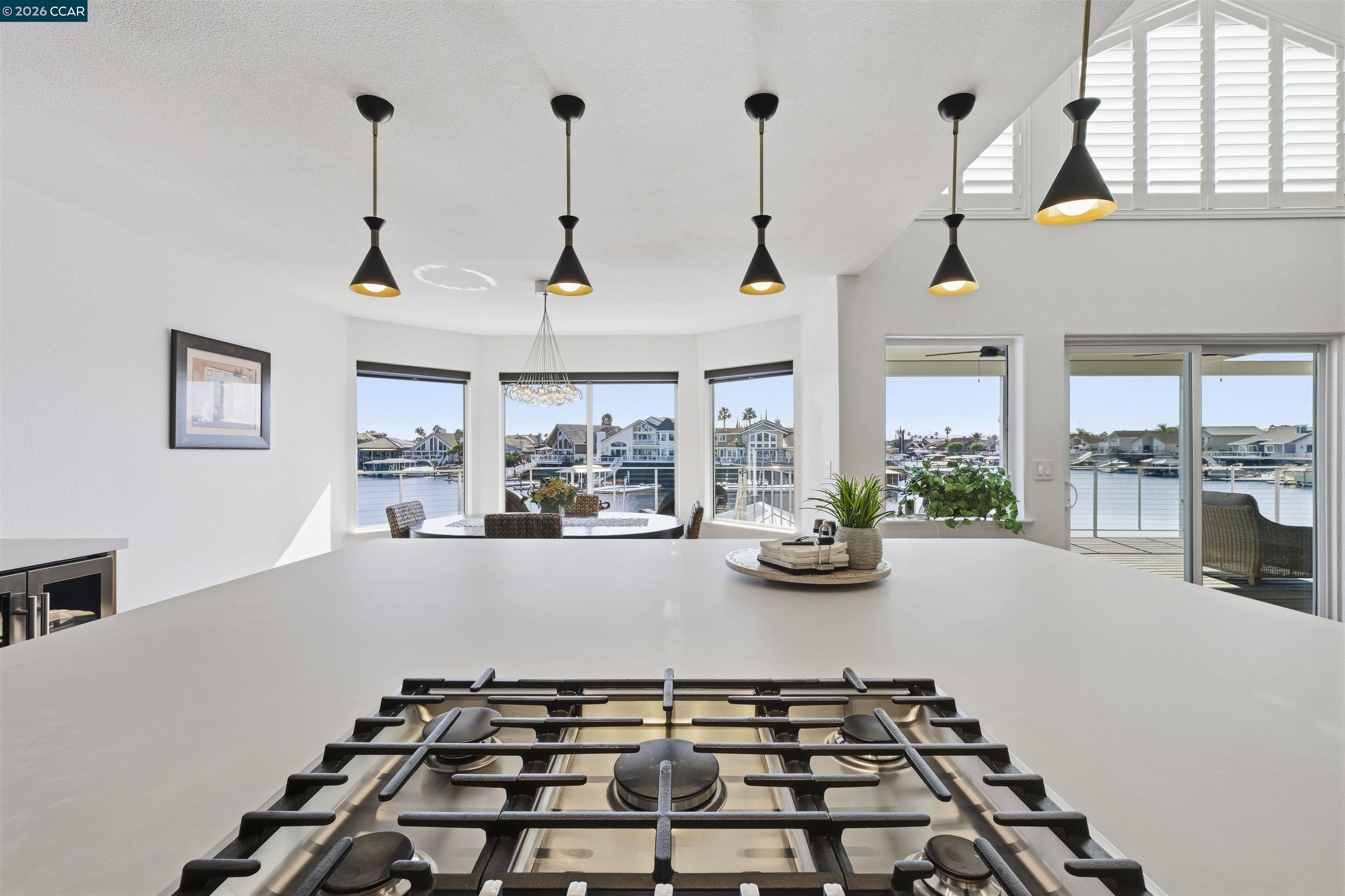 Detail Gallery Image 15 of 56 For 4105 Windward Ct, Discovery Bay,  CA 94505 - 3 Beds | 2 Baths