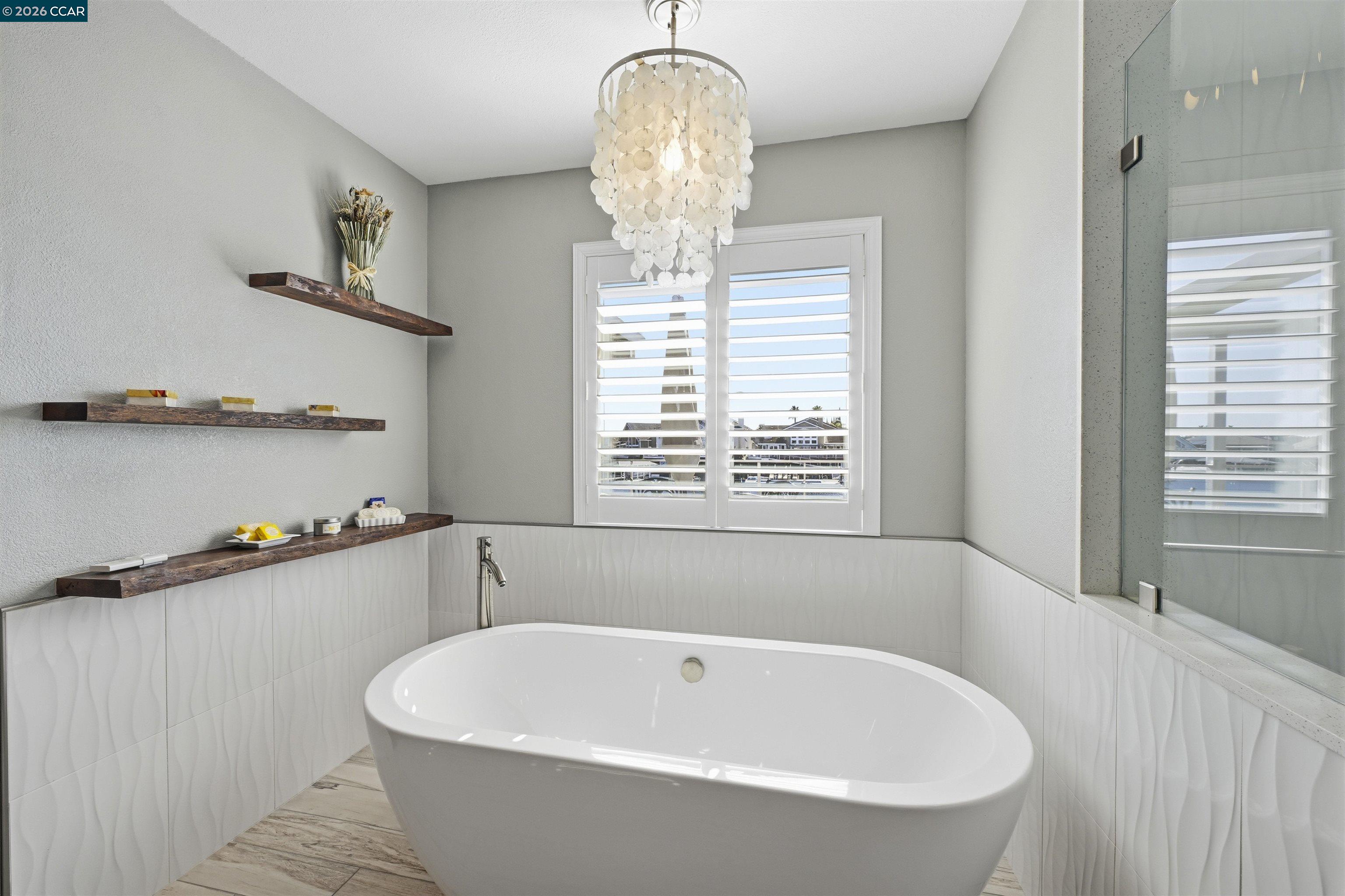 Detail Gallery Image 33 of 56 For 4105 Windward Ct, Discovery Bay,  CA 94505 - 3 Beds | 2 Baths