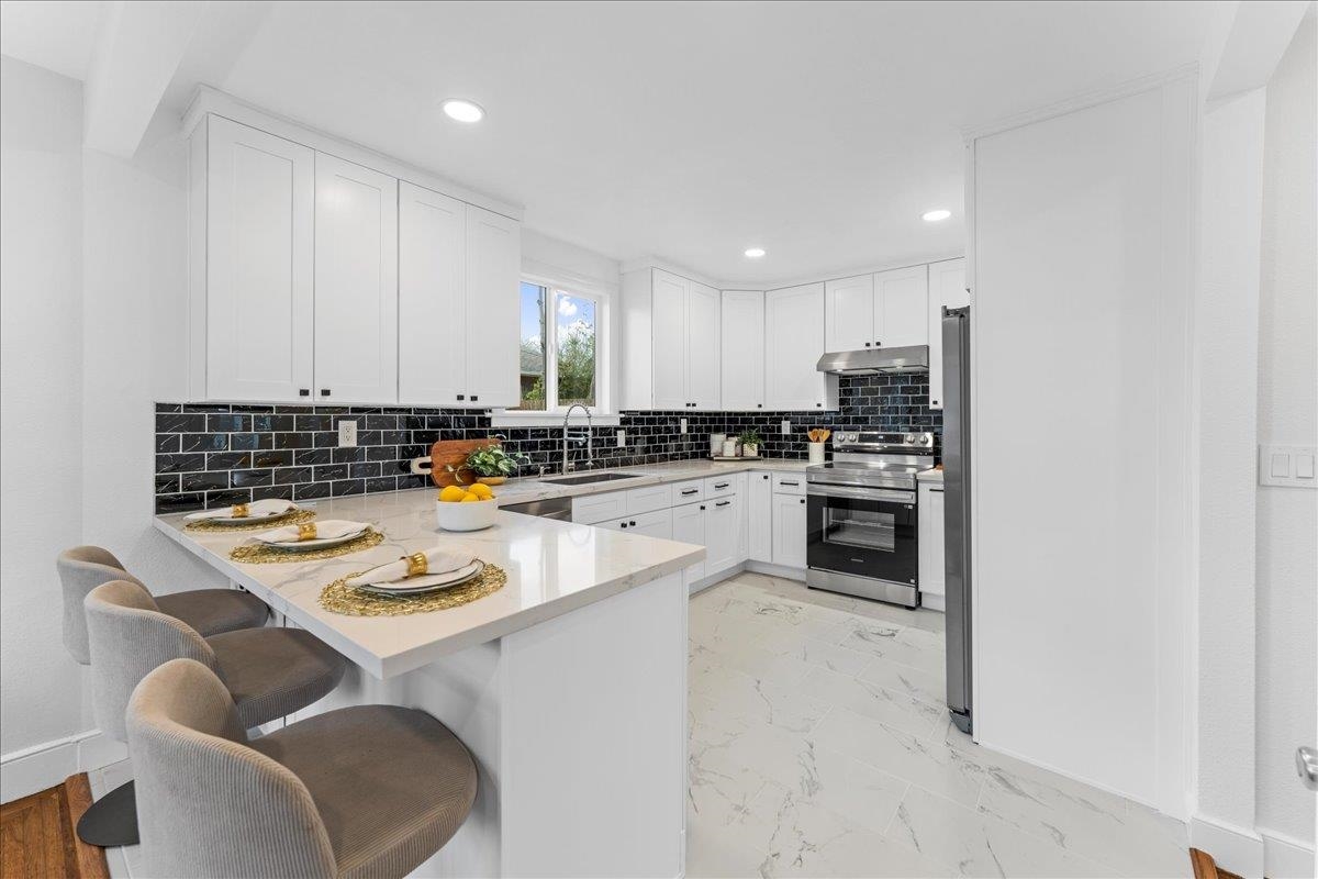 Detail Gallery Image 29 of 59 For 2717 Mabel St, Berkeley,  CA 94702 - – Beds | – Baths