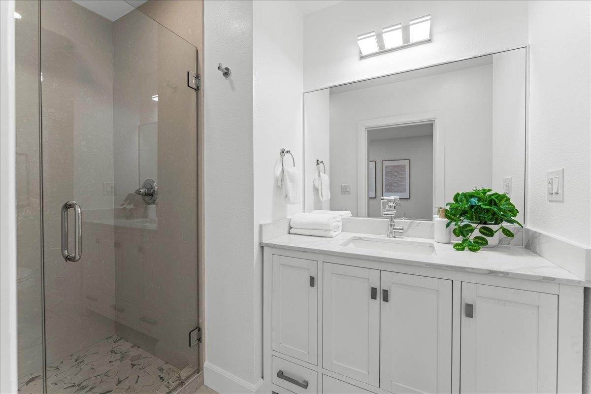 Detail Gallery Image 41 of 59 For 2717 Mabel St, Berkeley,  CA 94702 - – Beds | – Baths