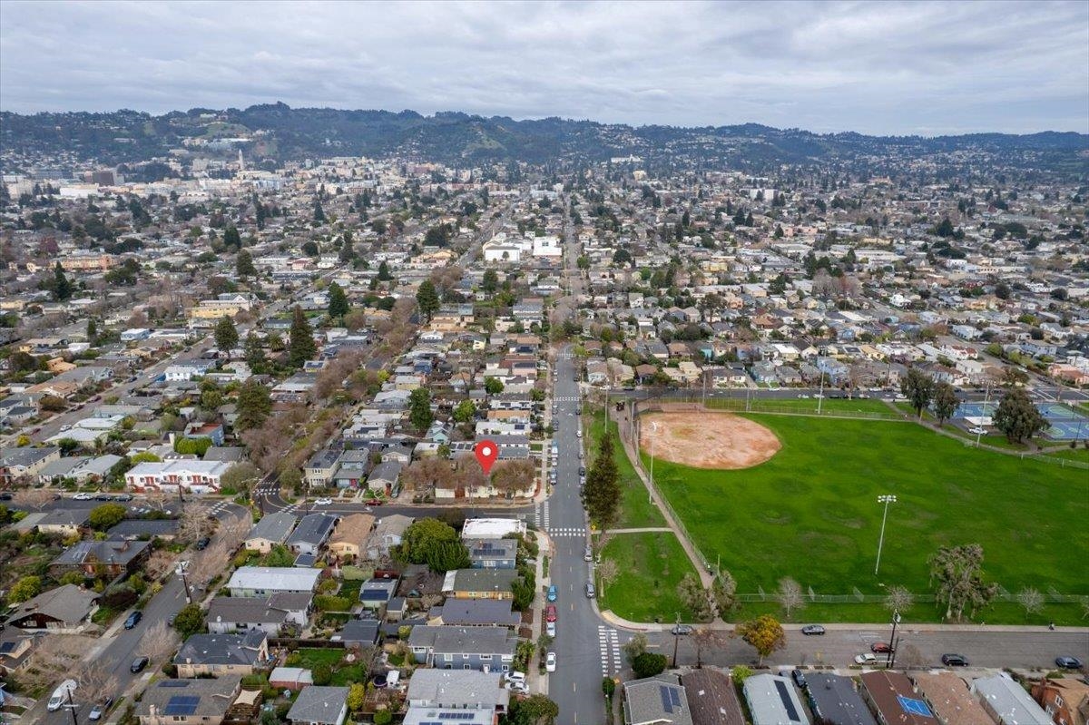 Detail Gallery Image 55 of 59 For 2717 Mabel St, Berkeley,  CA 94702 - – Beds | – Baths