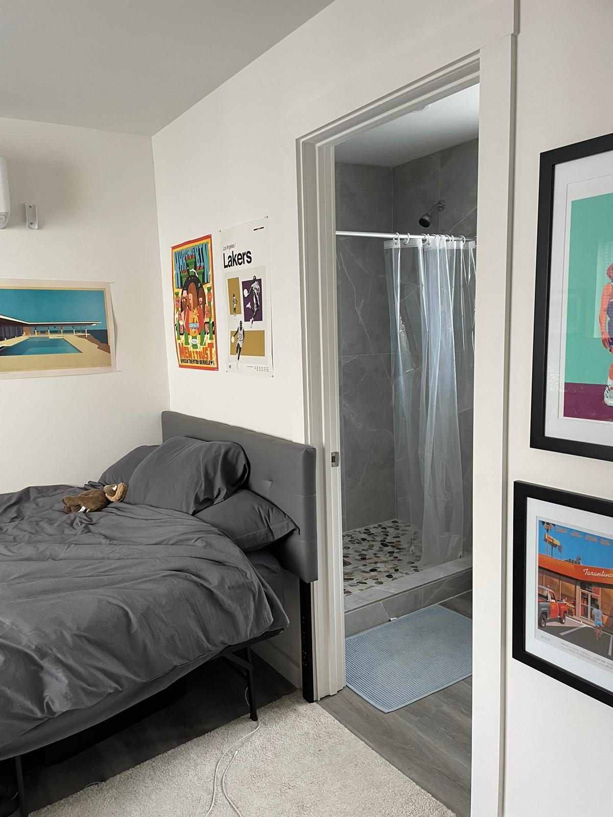 Detail Gallery Image 2 of 13 For 2624 Regent St #a,  Berkeley,  CA 94704 - 3 Beds | 3 Baths