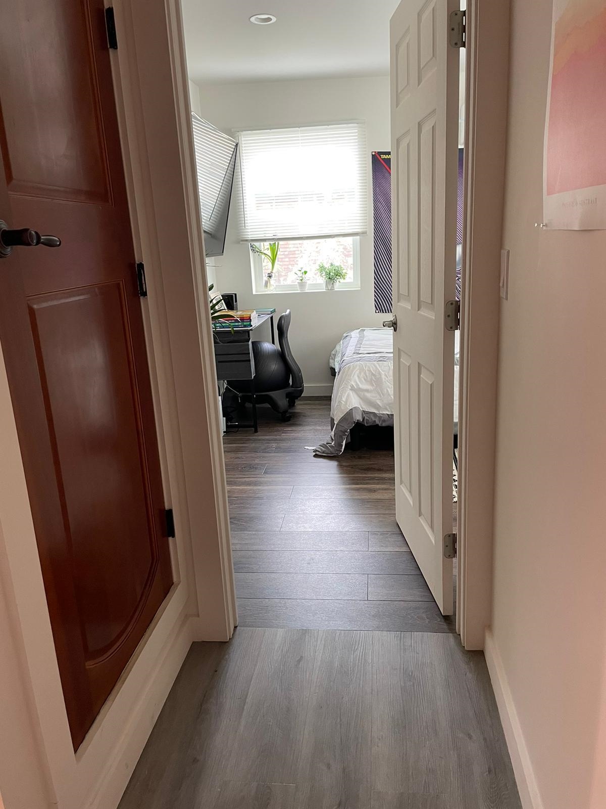 Detail Gallery Image 9 of 13 For 2624 Regent St #a,  Berkeley,  CA 94704 - 3 Beds | 3 Baths