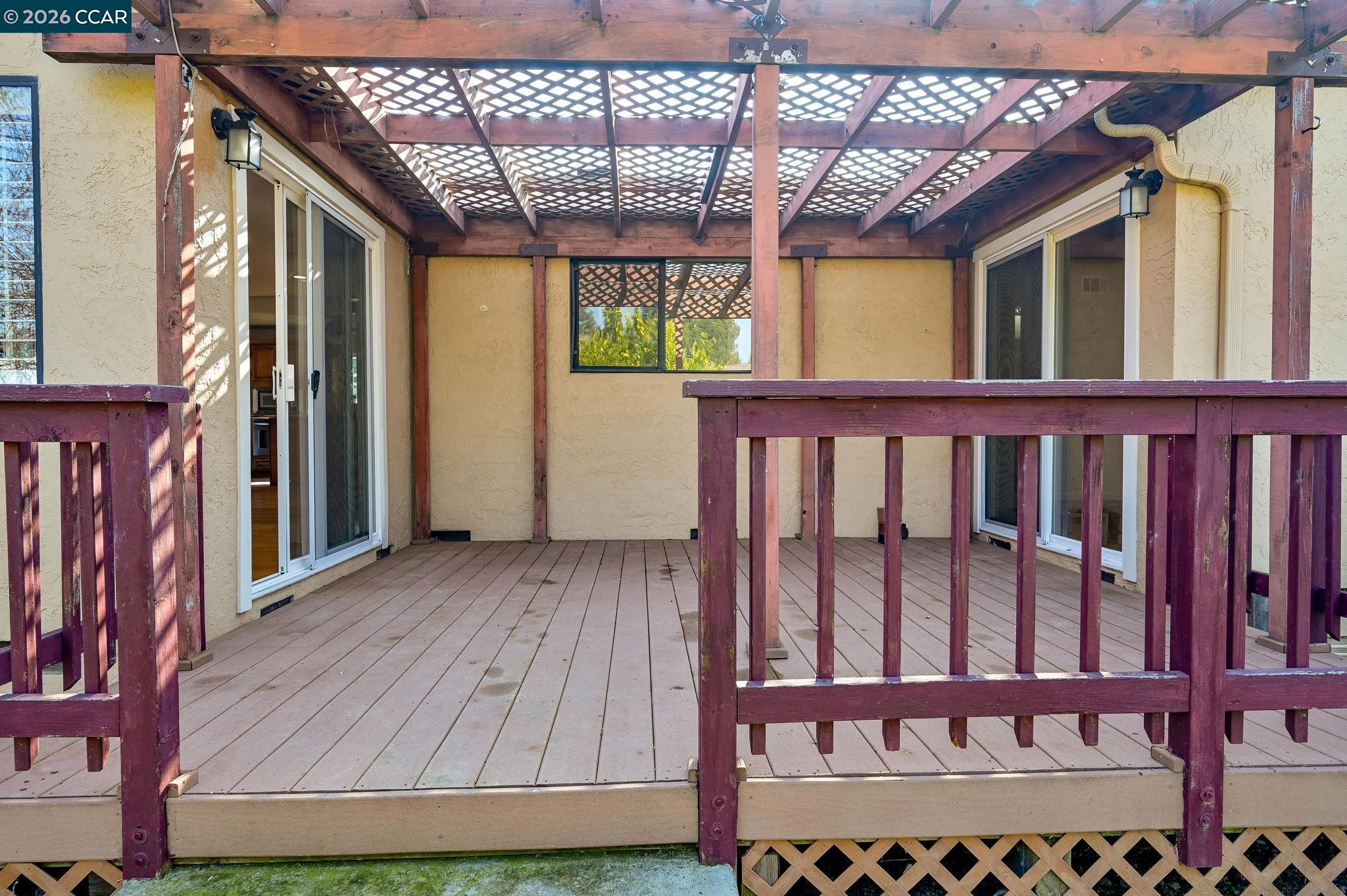 Detail Gallery Image 21 of 29 For 1921 Gilly Lane, Concord,  CA 94518 - 3 Beds | 2/1 Baths