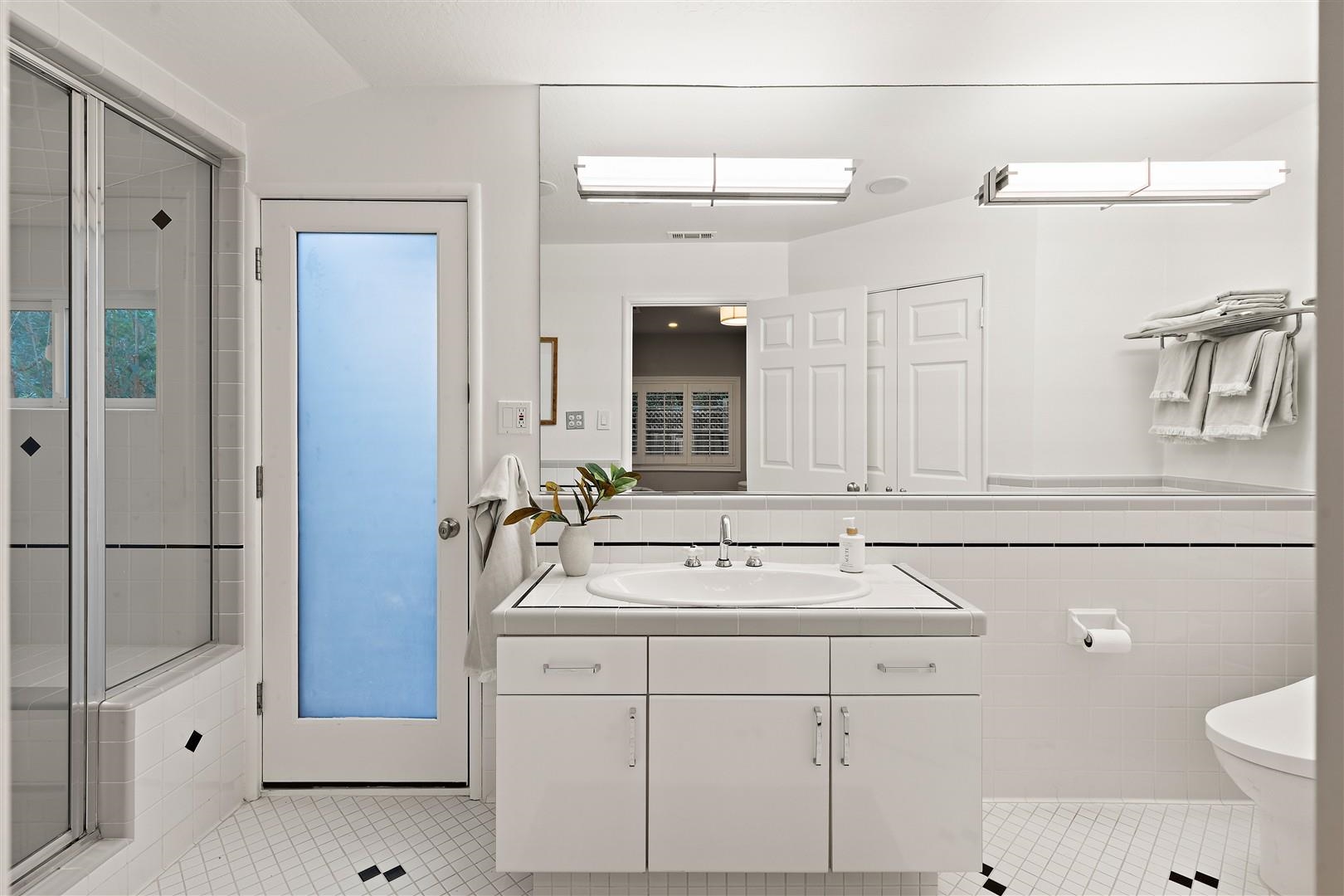 Detail Gallery Image 24 of 53 For 48 Bonita Court, Walnut Creek,  CA 94595 - 3 Beds | 2 Baths