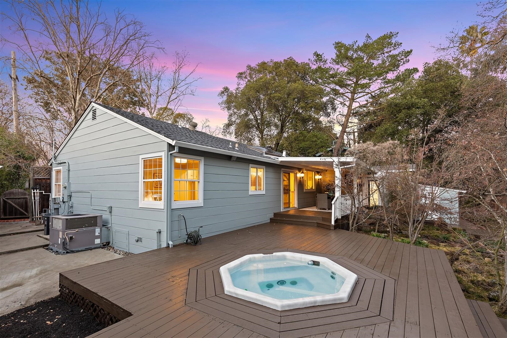 Detail Gallery Image 32 of 53 For 48 Bonita Court, Walnut Creek,  CA 94595 - 3 Beds | 2 Baths