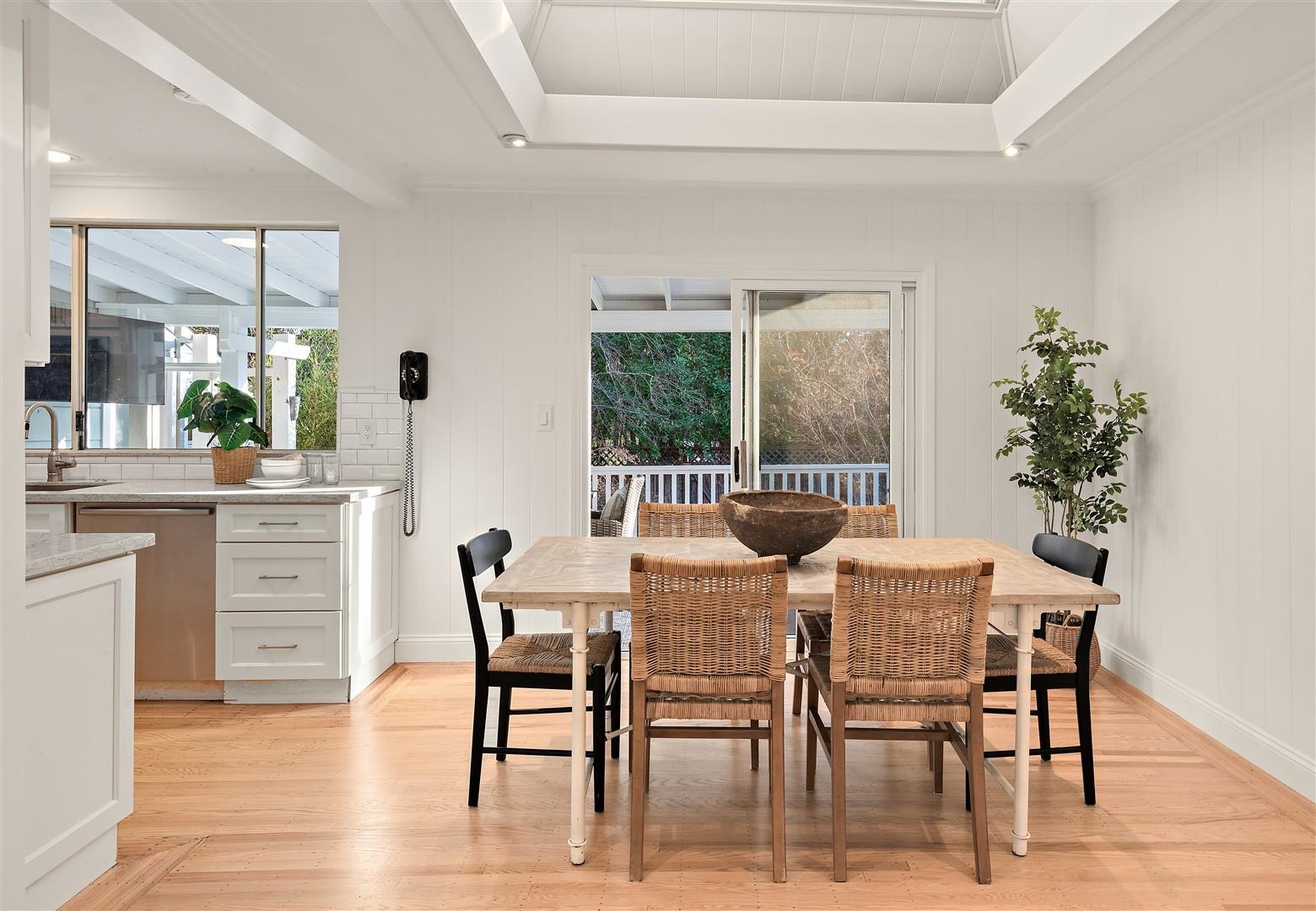 Detail Gallery Image 10 of 53 For 48 Bonita Court, Walnut Creek,  CA 94595 - 3 Beds | 2 Baths