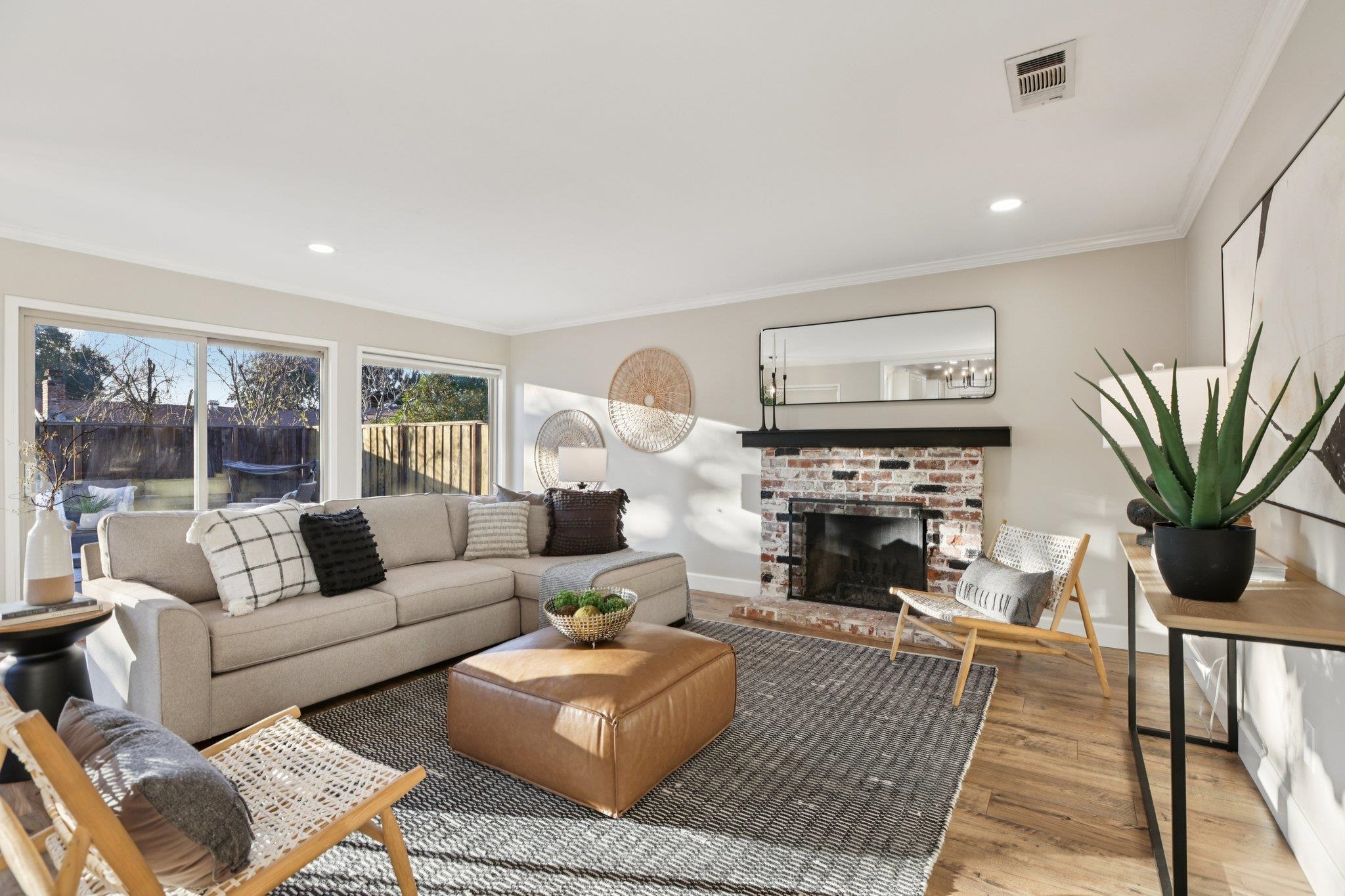 Detail Gallery Image 9 of 40 For 1023 Bermuda Drive, Concord,  CA 94518 - 4 Beds | 2 Baths