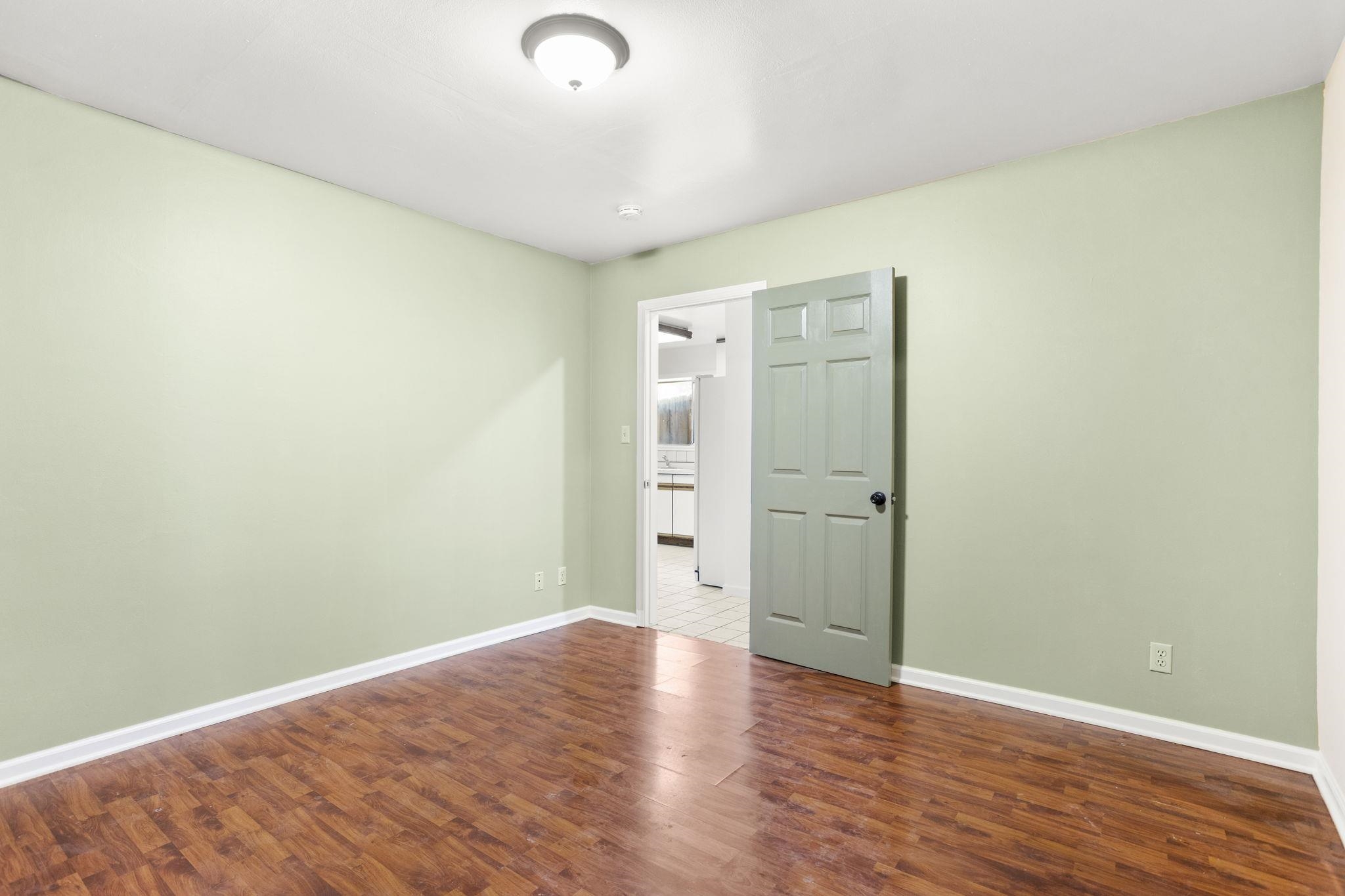 Detail Gallery Image 13 of 17 For 1418 15th, Oakland,  CA 94606 - – Beds | – Baths