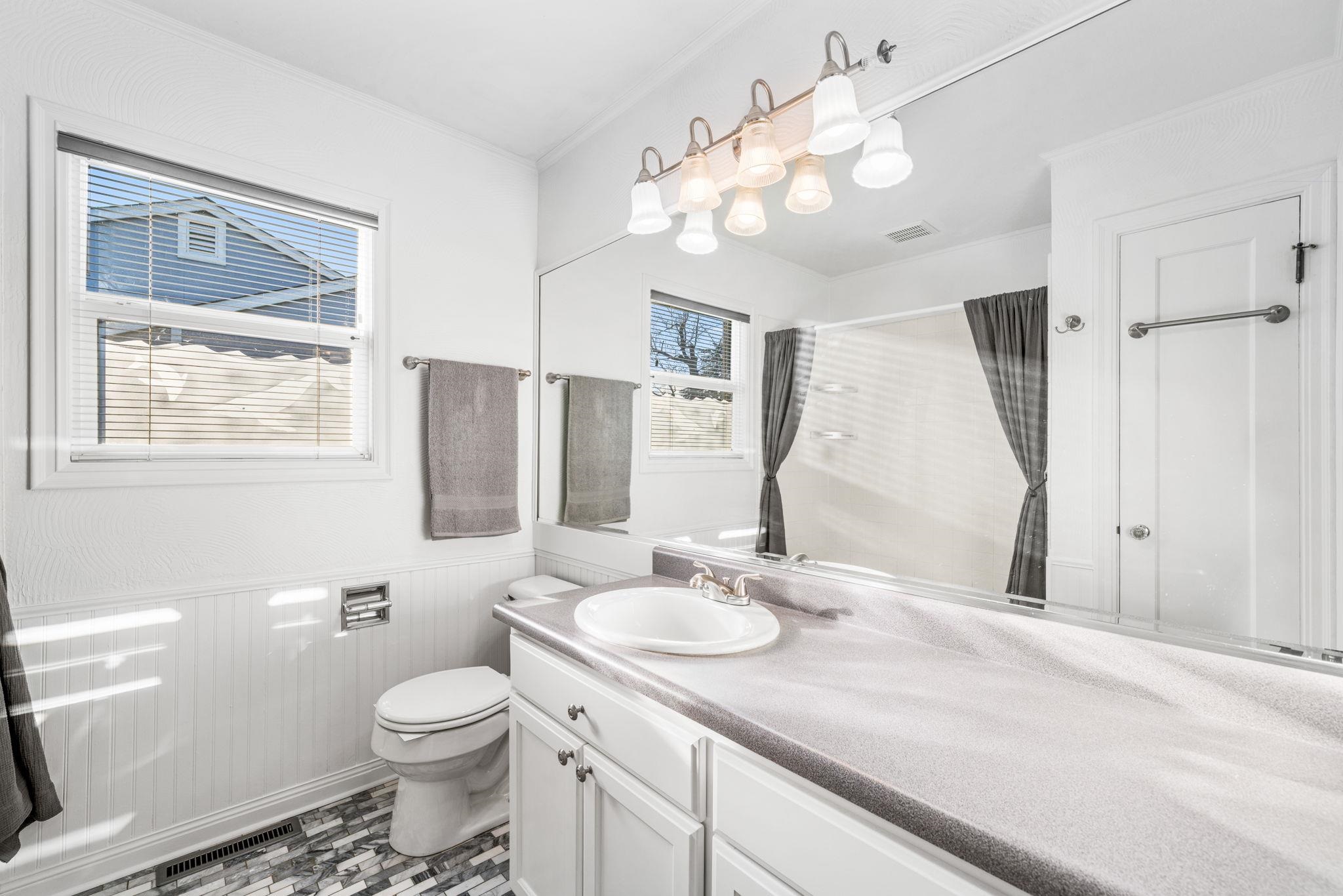 Detail Gallery Image 15 of 24 For 2342 Palm Ave, Livermore,  CA 94550 - 3 Beds | 2 Baths