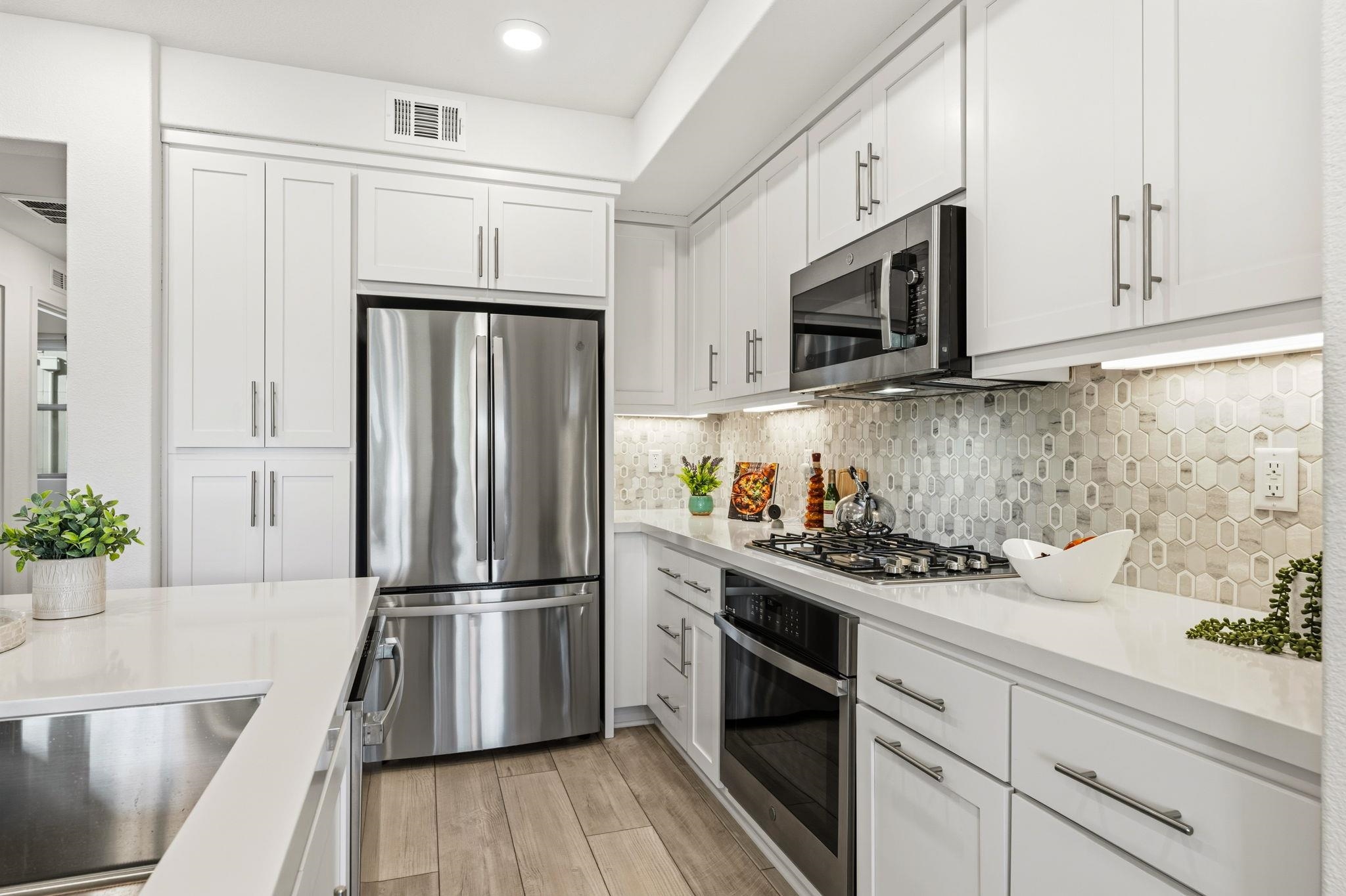 Photo #23: 41123213 Listing: Photo #23