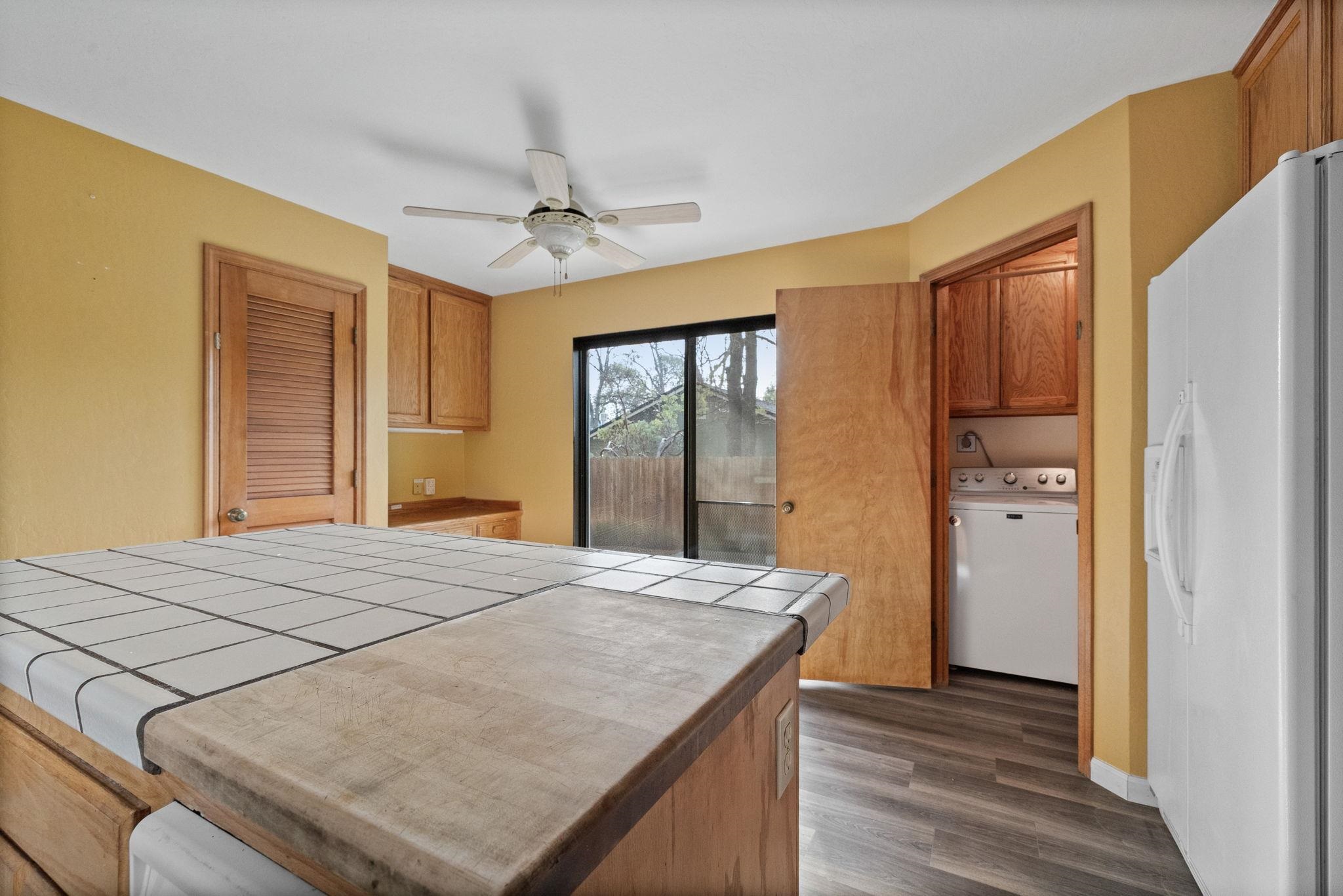 Detail Gallery Image 16 of 50 For 16177 Acorn, Sonora,  CA 95370-9670 - 4 Beds | 2/1 Baths