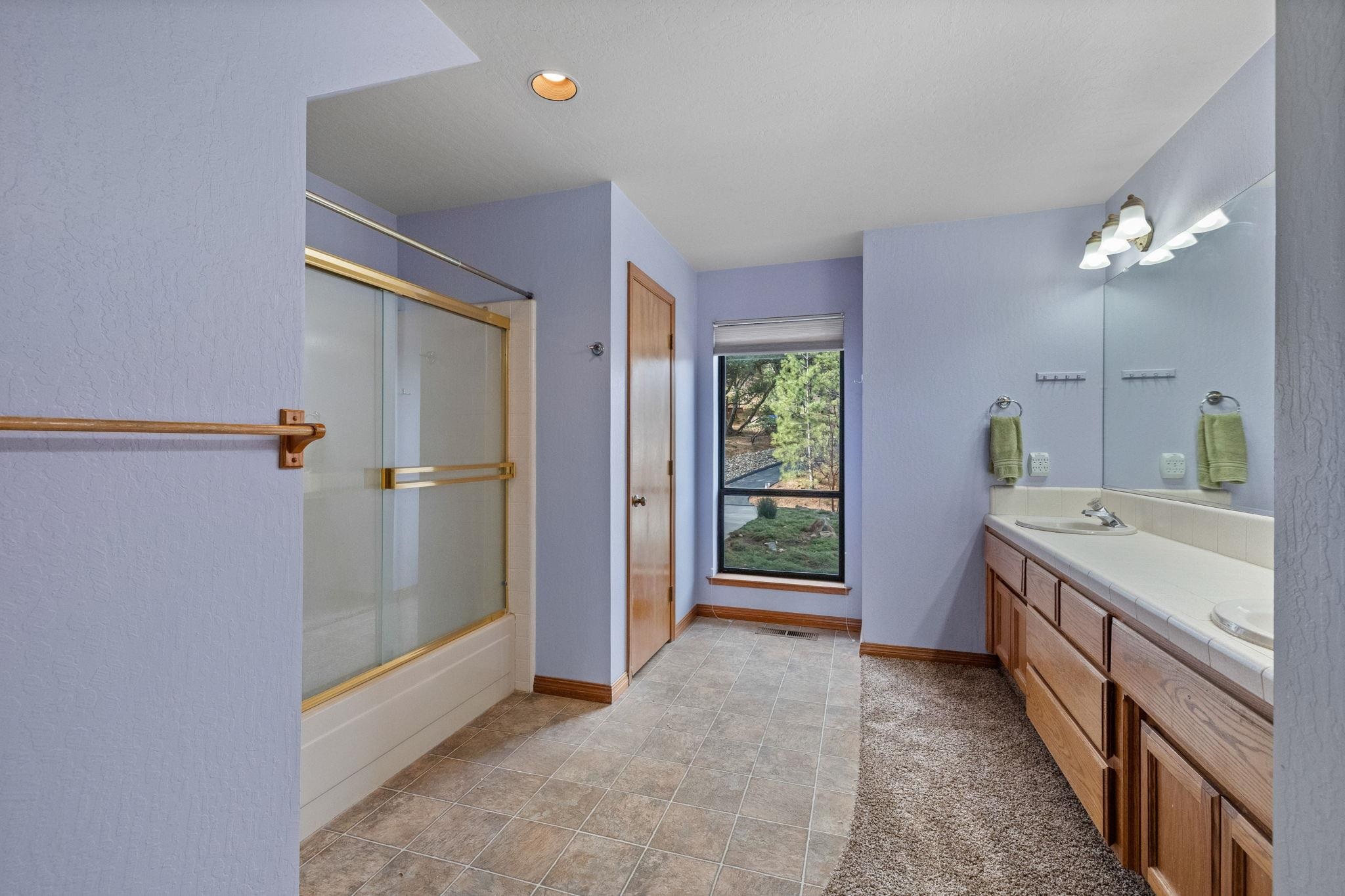 Detail Gallery Image 22 of 50 For 16177 Acorn, Sonora,  CA 95370-9670 - 4 Beds | 2/1 Baths