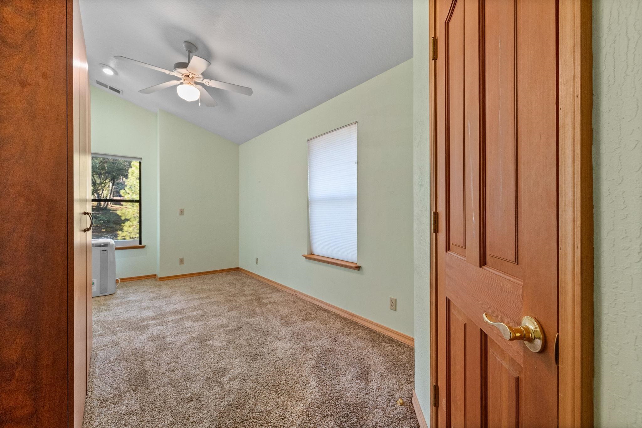 Detail Gallery Image 32 of 50 For 16177 Acorn, Sonora,  CA 95370-9670 - 4 Beds | 2/1 Baths