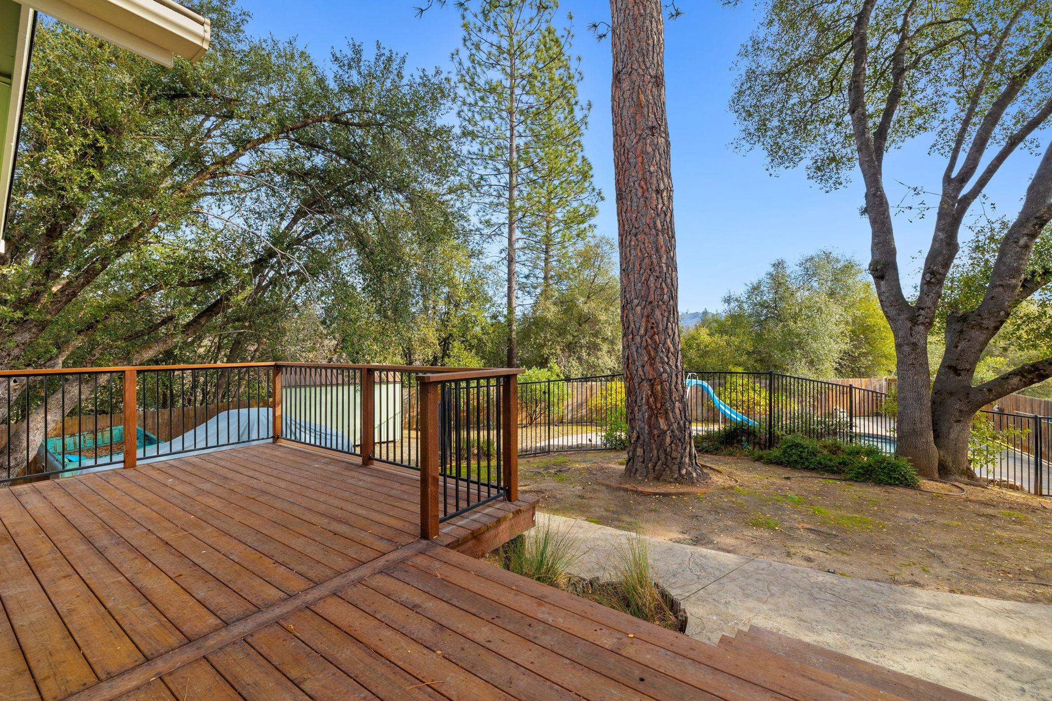 Detail Gallery Image 38 of 50 For 16177 Acorn, Sonora,  CA 95370-9670 - 4 Beds | 2/1 Baths