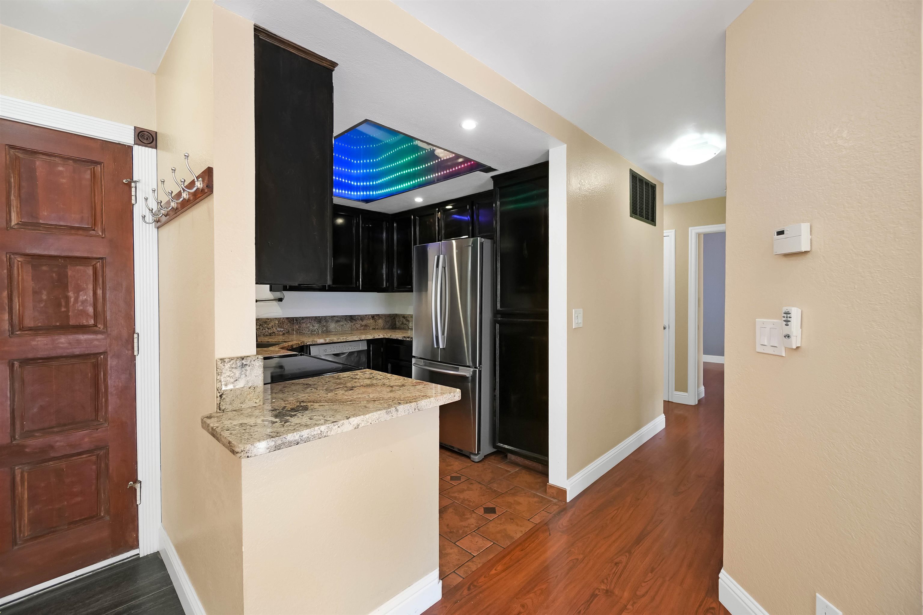 Photo #9: 41123216 Listing: Photo #9