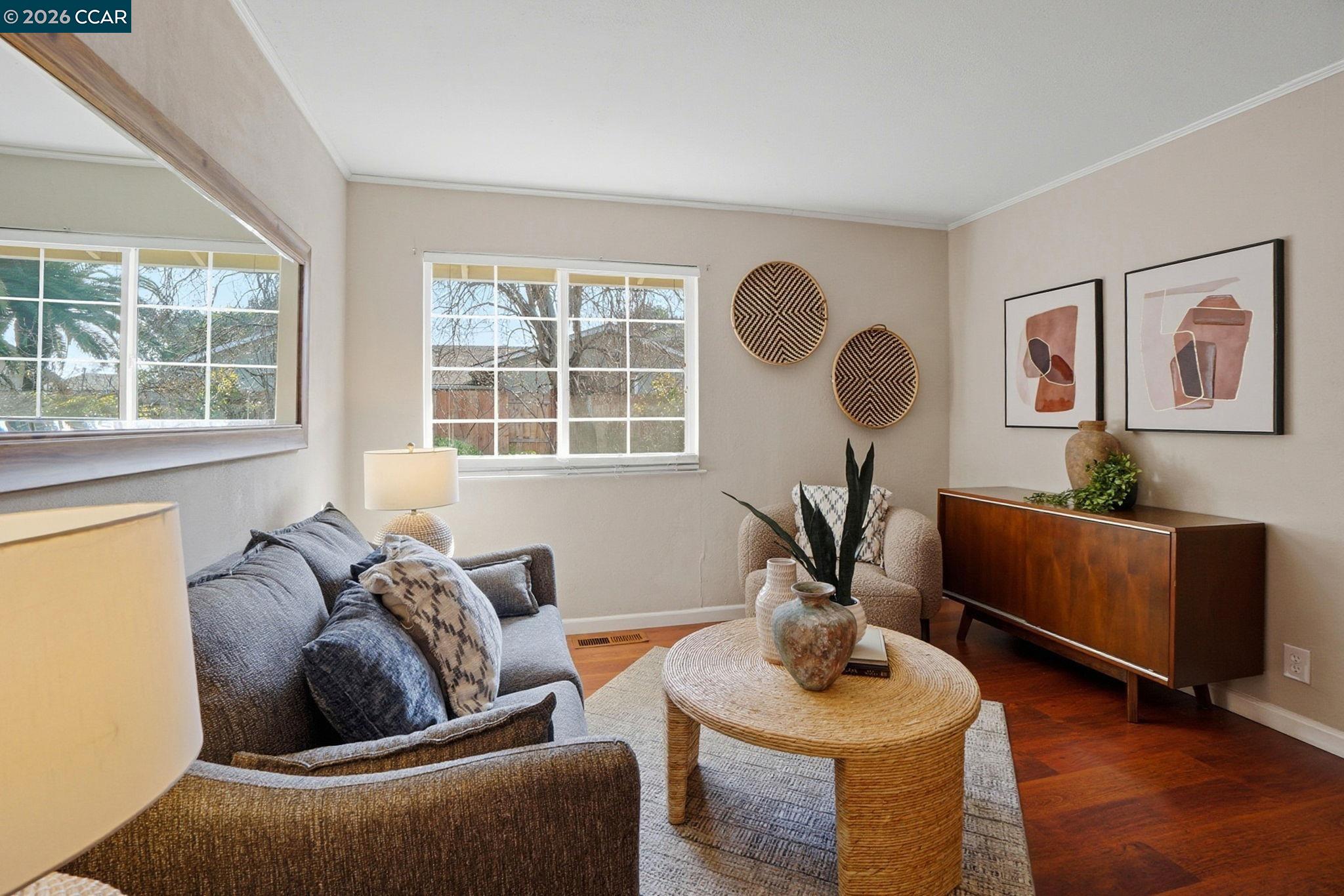 Detail Gallery Image 5 of 41 For 3617 Sanford St, Concord,  CA 94520 - 3 Beds | 2 Baths