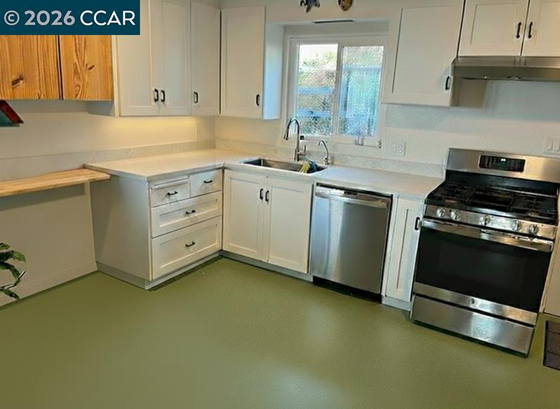 Detail Gallery Image 3 of 18 For 7830 Shevlin Place, El Cerrito,  CA 94530 - 3 Beds | 2 Baths