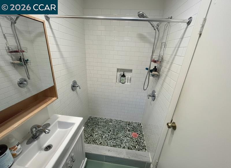 Detail Gallery Image 10 of 18 For 7830 Shevlin Place, El Cerrito,  CA 94530 - 3 Beds | 2 Baths