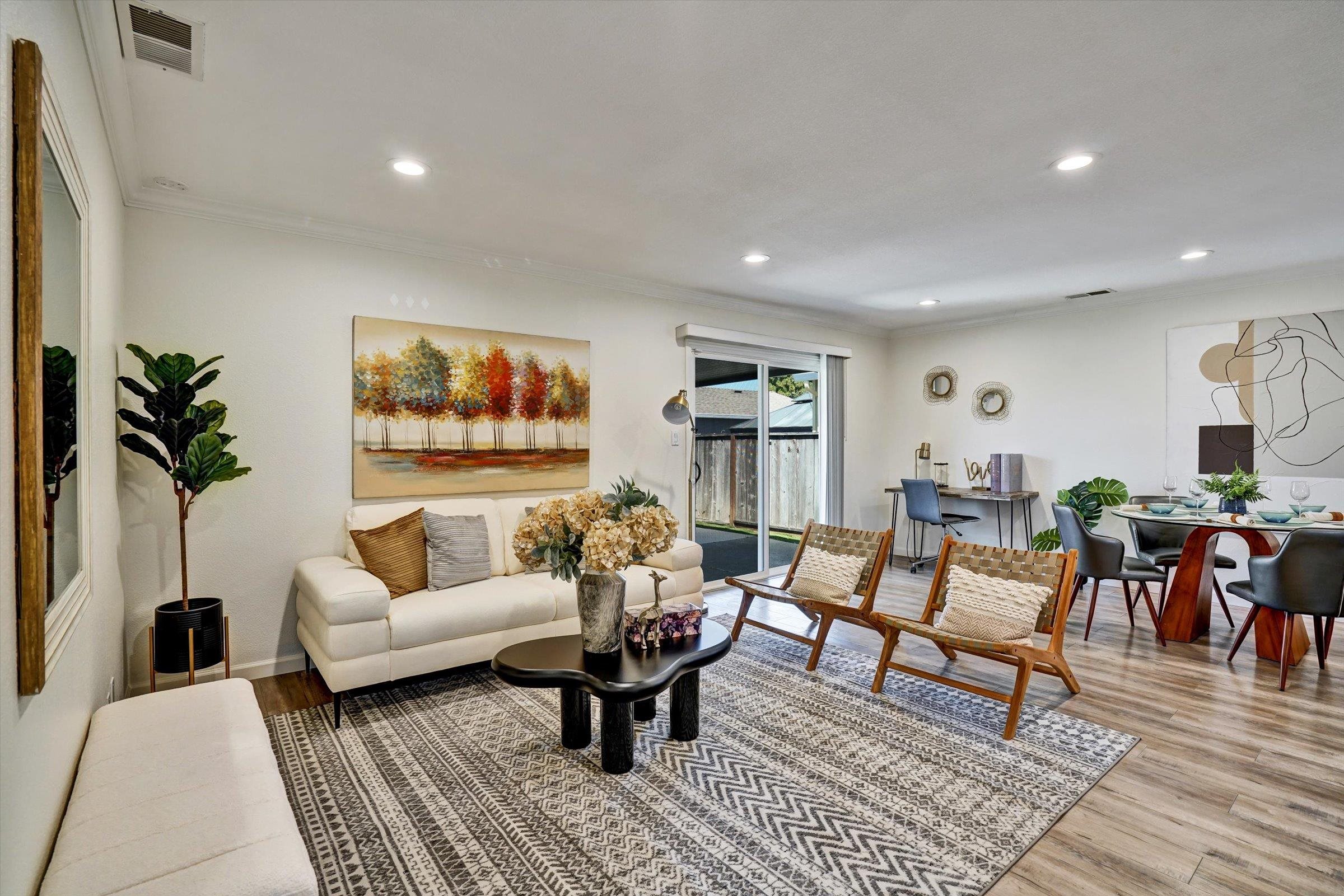 Detail Gallery Image 6 of 41 For 13921 Tahiti Rd, San Leandro,  CA 94577 - 3 Beds | 2 Baths