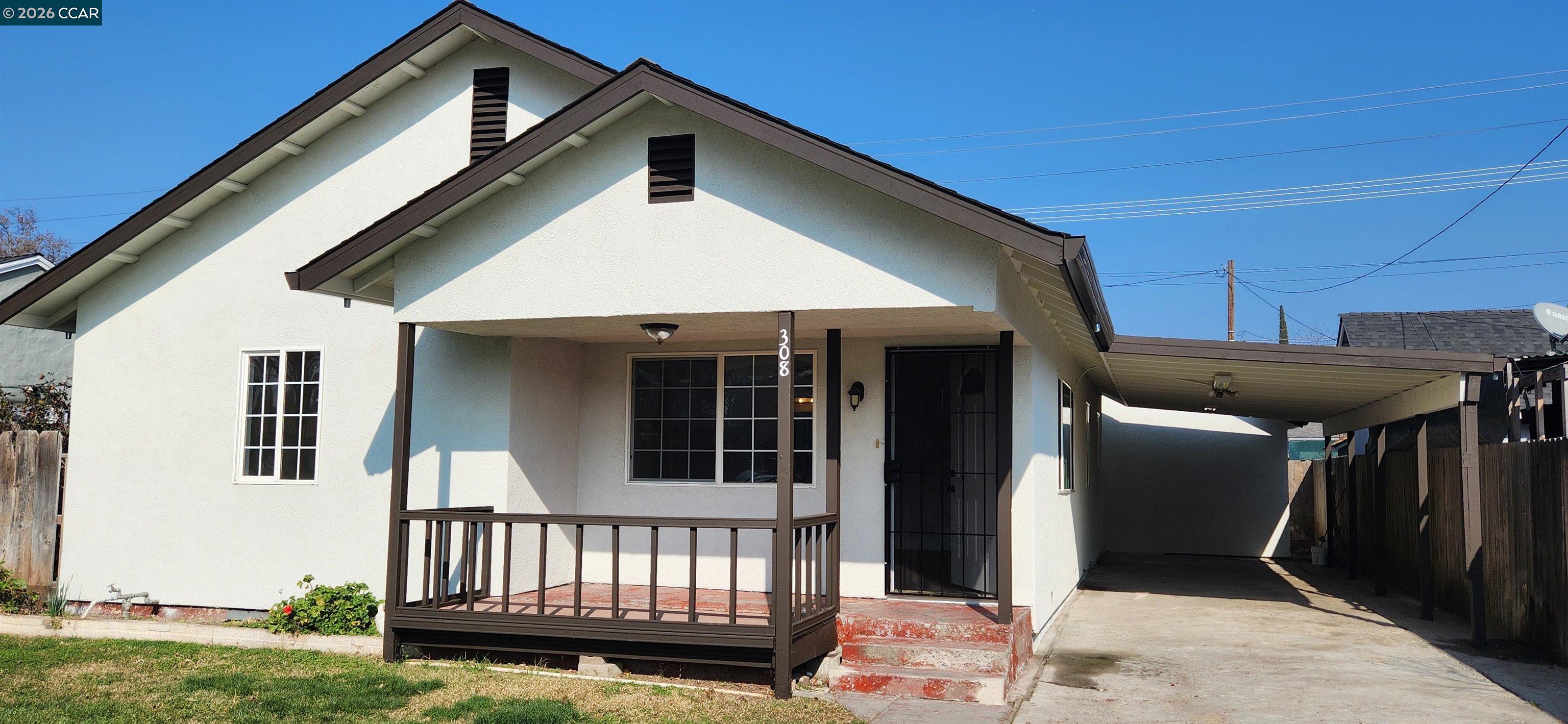 Detail Gallery Image 3 of 40 For 308 Vine St, Modesto,  CA 95351 - 3 Beds | 1 Baths