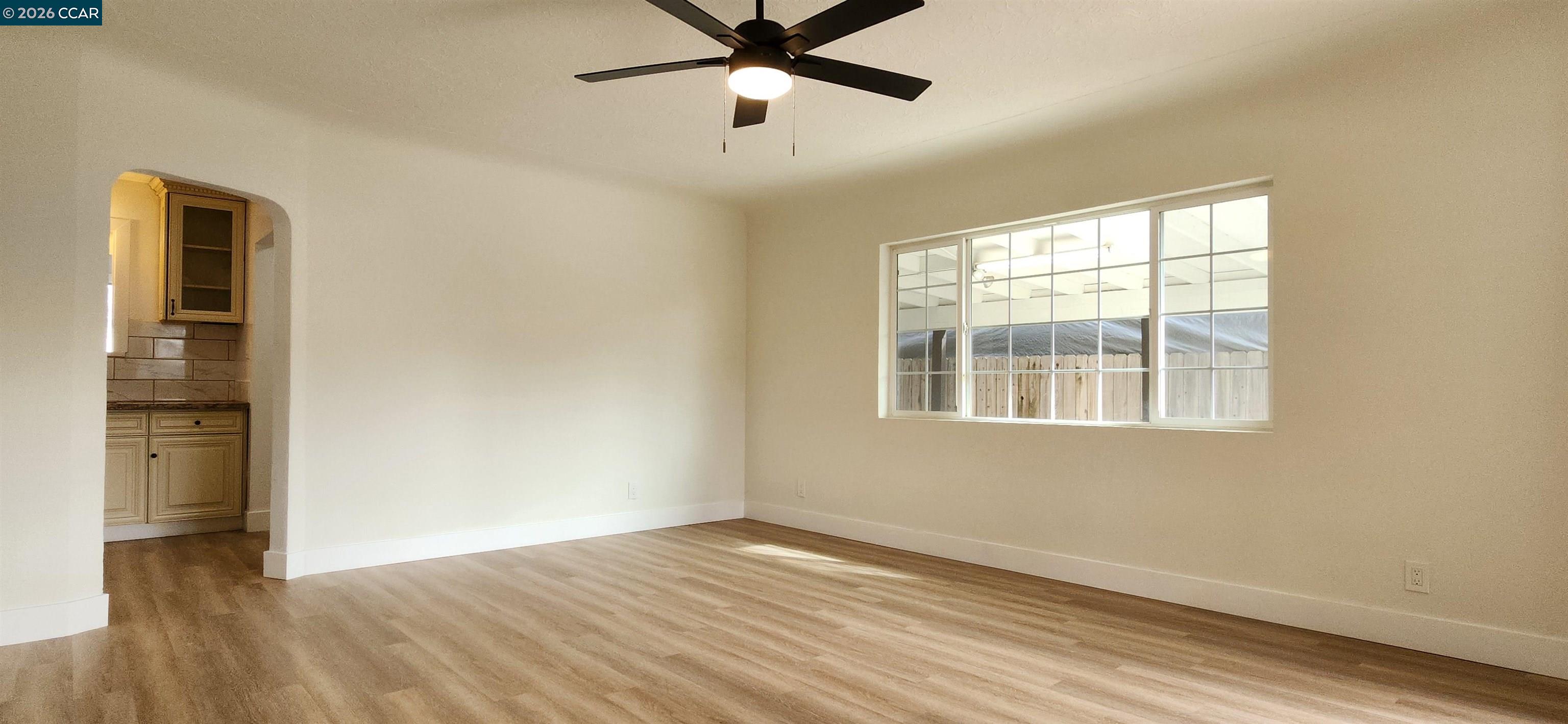 Detail Gallery Image 6 of 40 For 308 Vine St, Modesto,  CA 95351 - 3 Beds | 1 Baths